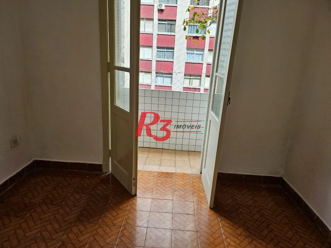 Apartamento com 2 dormitórios à venda, 70 m² - José Menino - Santos/SP