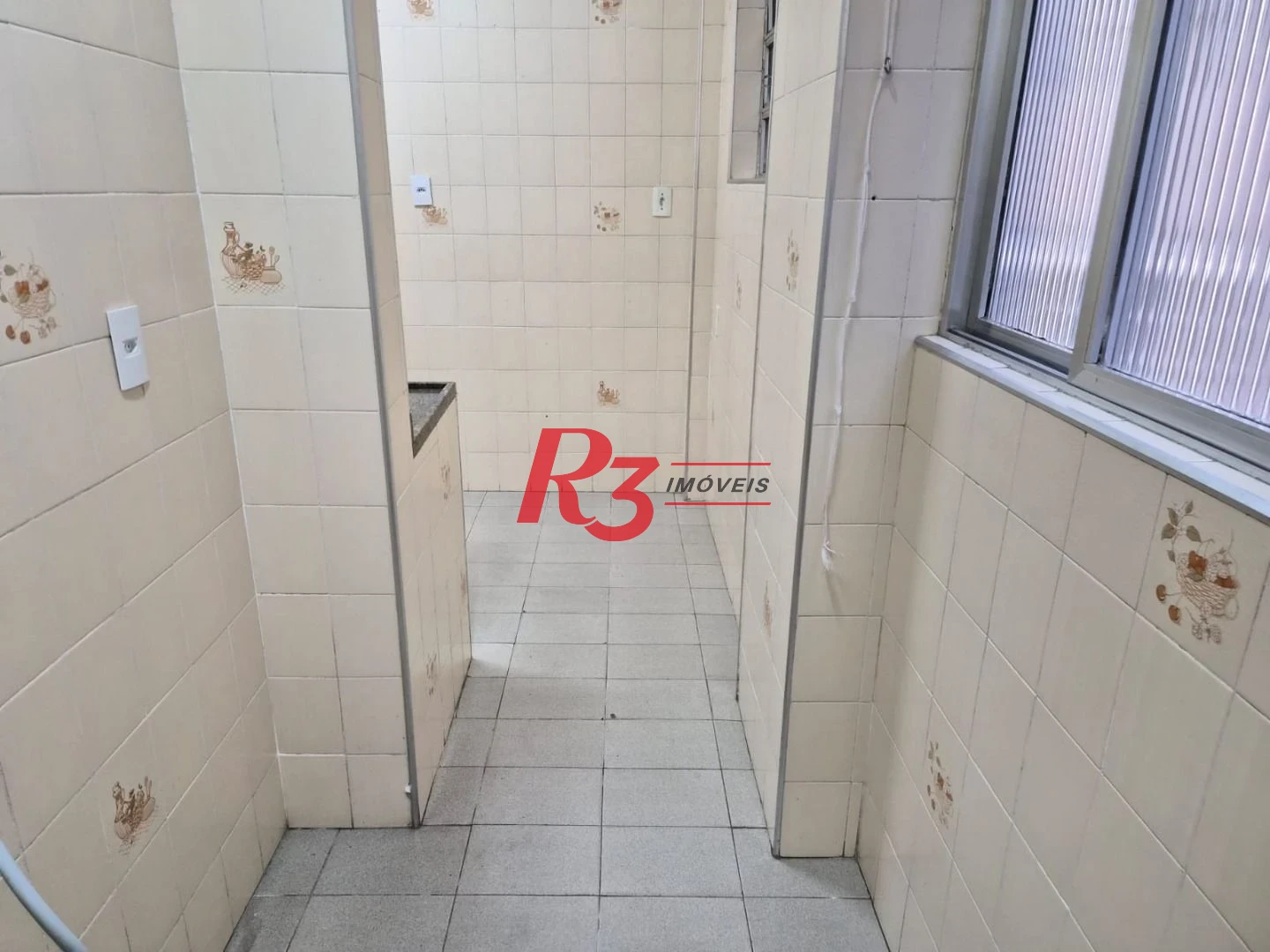 Apartamento com 2 dormitórios à venda, 70 m² - José Menino - Santos/SP