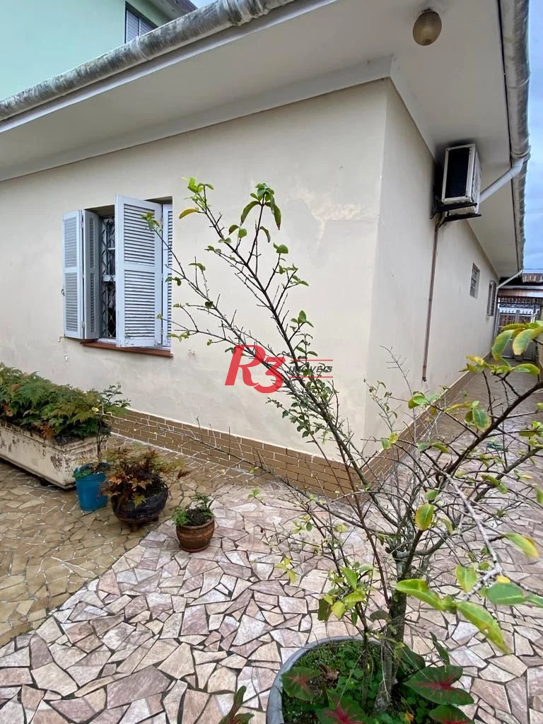 Casa com 2 dormitórios à venda, 125 m² por R$ 852.000,00 - Vila Valença - São Vicente/SP