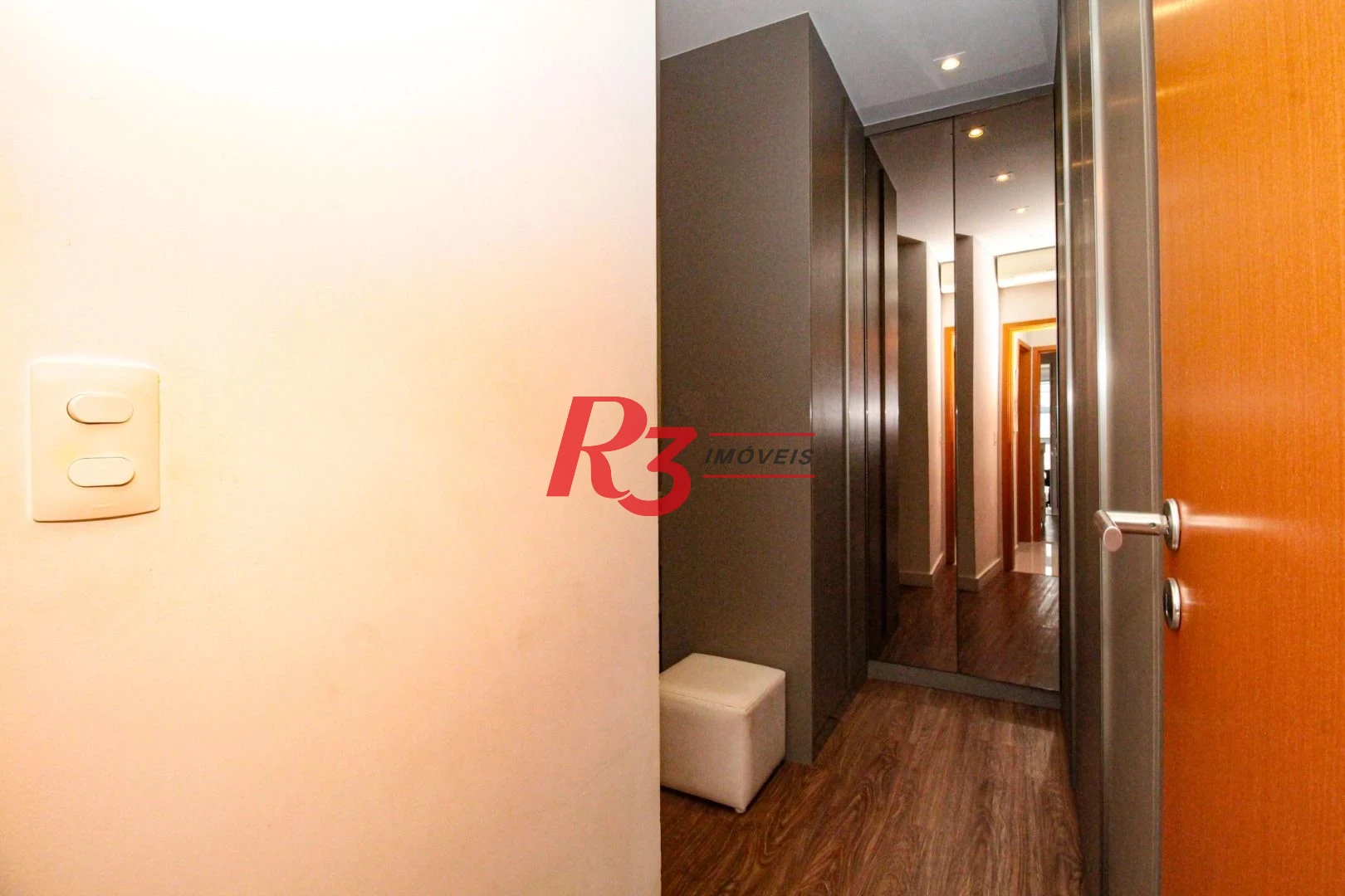 Apartamento com 3 dormitórios à venda, 129 m² por R$ 1.800.000,00 - Aparecida - Santos/SP
