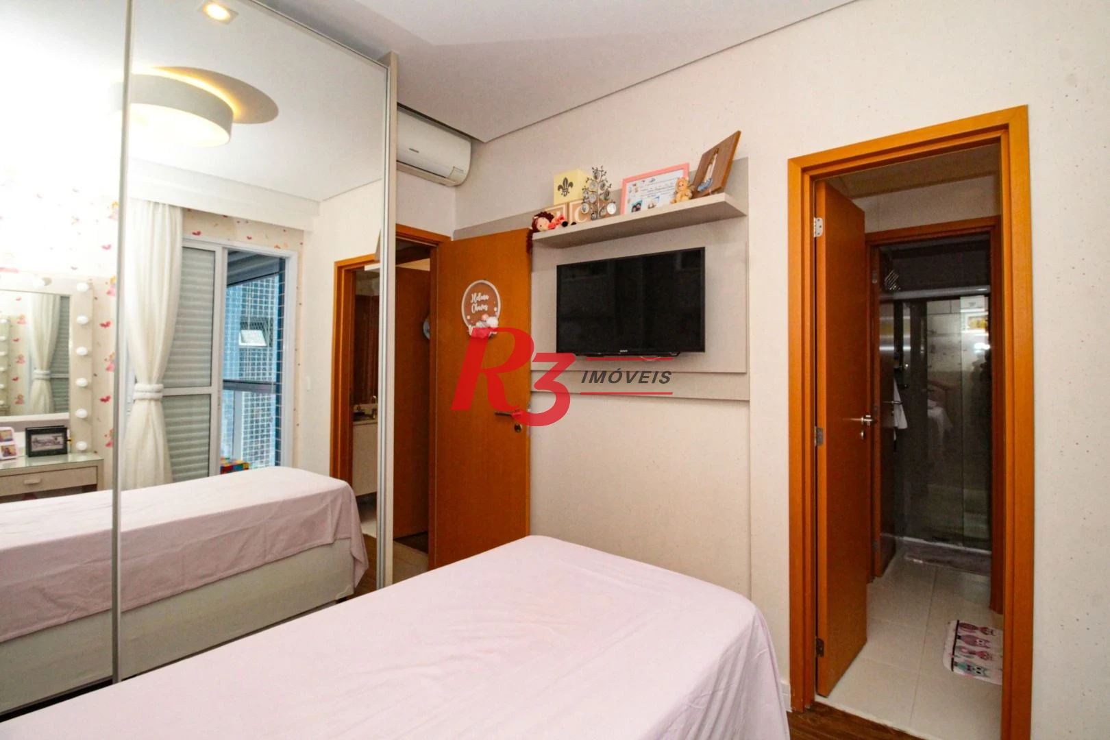 Apartamento com 3 dormitórios à venda, 129 m² por R$ 1.800.000,00 - Aparecida - Santos/SP