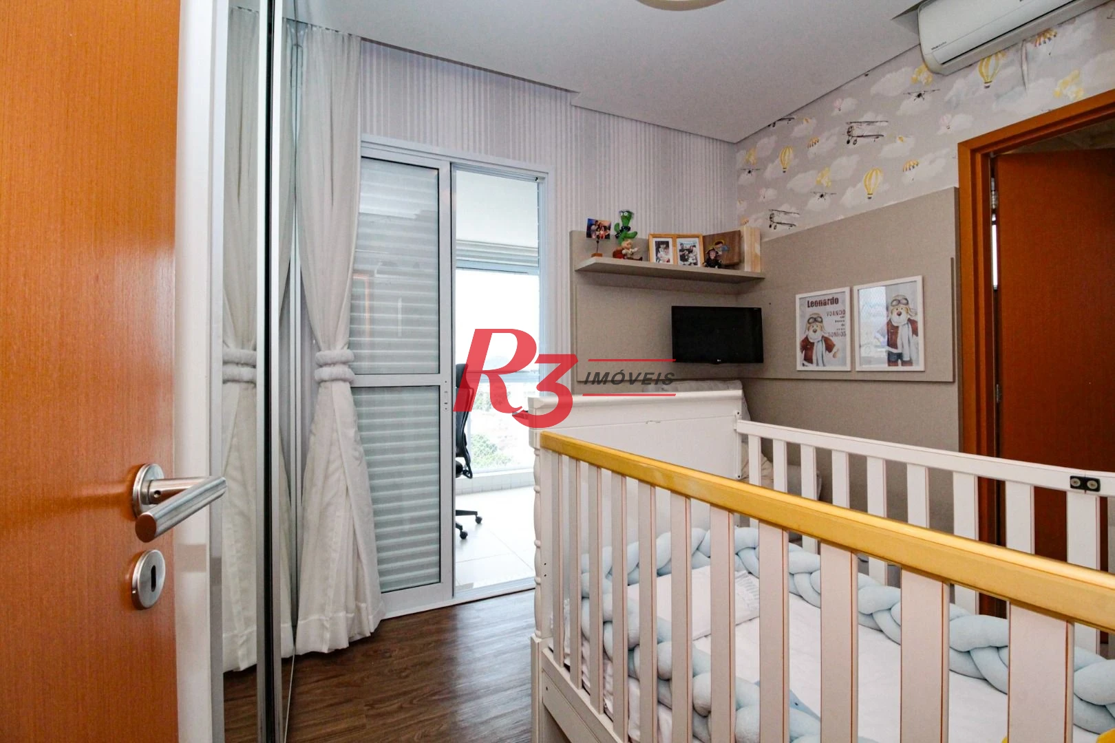 Apartamento com 3 dormitórios à venda, 129 m² por R$ 1.800.000,00 - Aparecida - Santos/SP