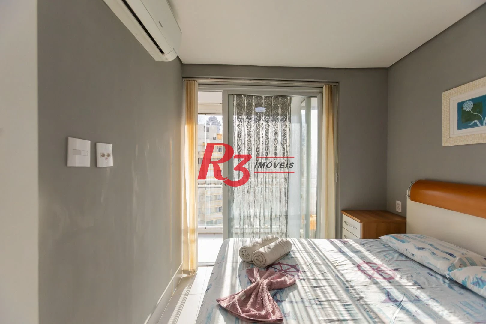 Apartamento para alugar, 54 m² por R$ 5.900,00/mês - Pompéia - Santos/SP