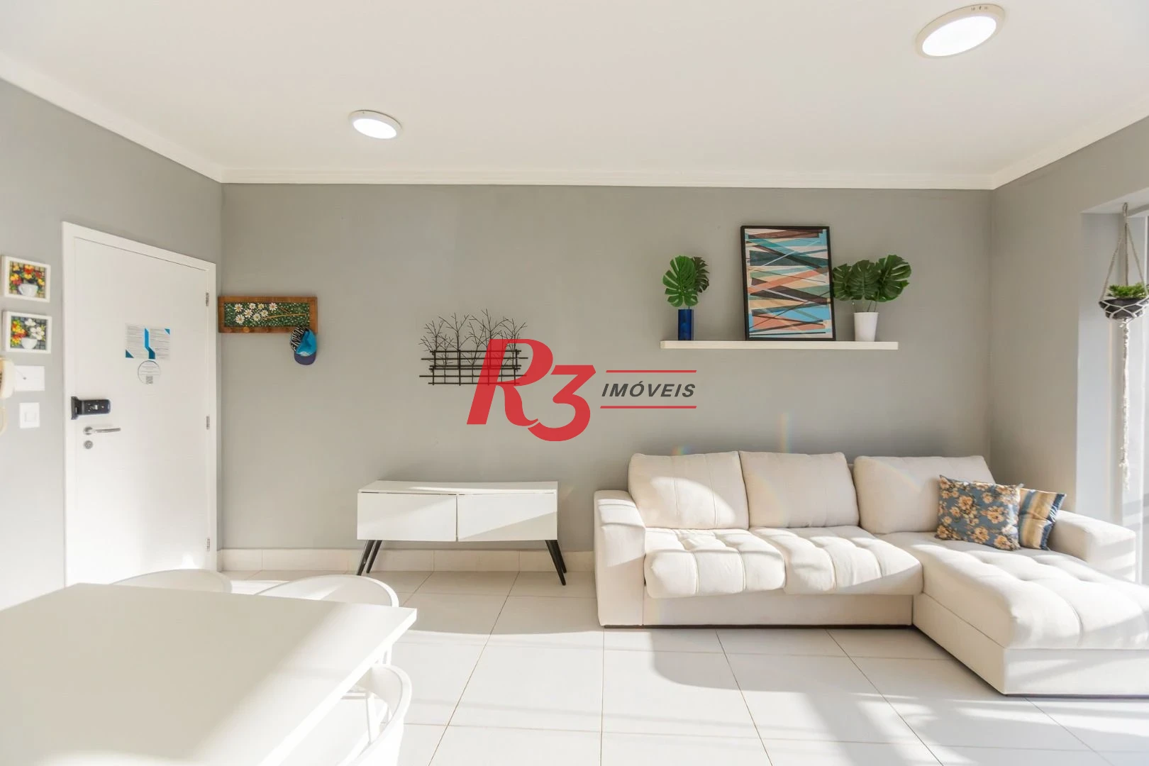 Apartamento para alugar, 54 m² por R$ 5.900,00/mês - Pompéia - Santos/SP