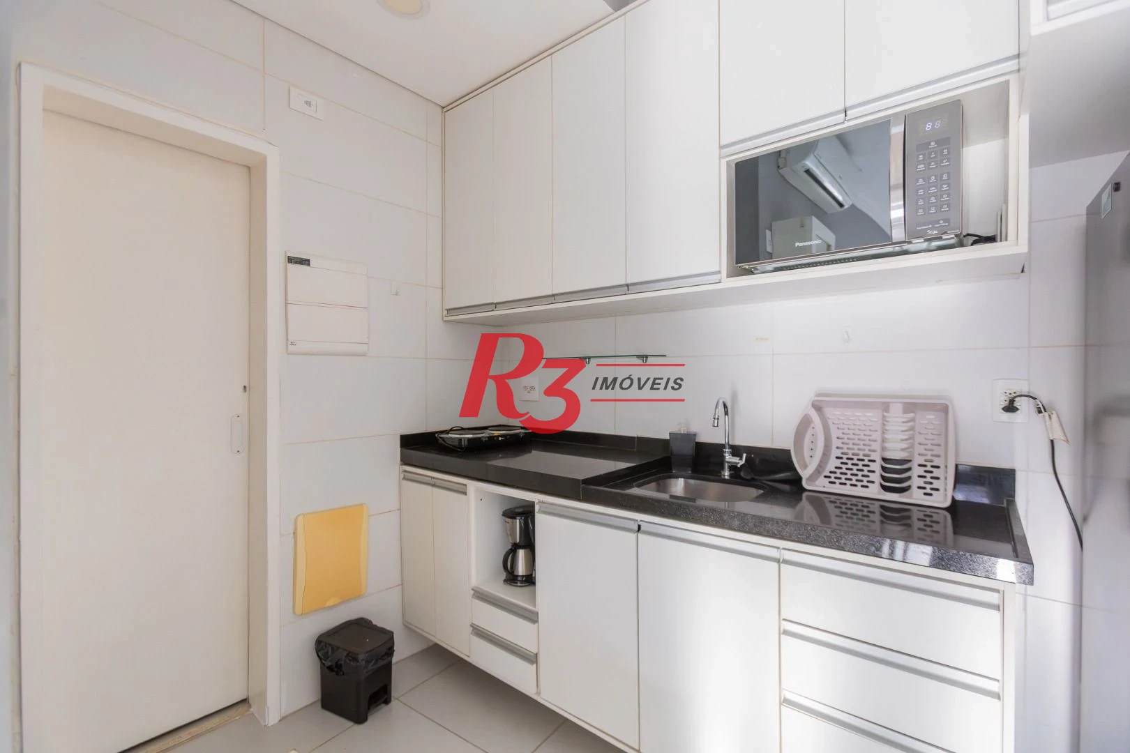 Apartamento para alugar, 54 m² por R$ 5.900,00/mês - Pompéia - Santos/SP