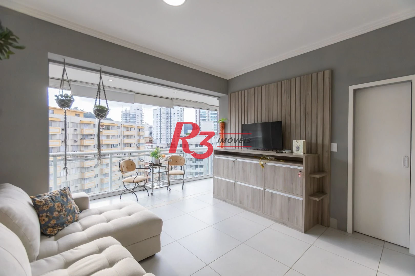 Apartamento para alugar, 54 m² por R$ 5.900,00/mês - Pompéia - Santos/SP