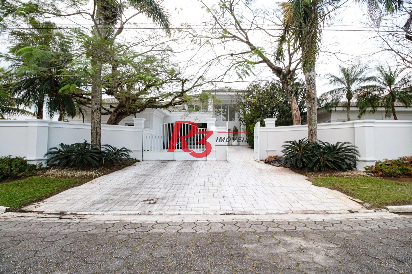 Casa à venda, 1000 m² por R$ 7.500.000,00 - Jardim Acapulco - Guarujá/SP