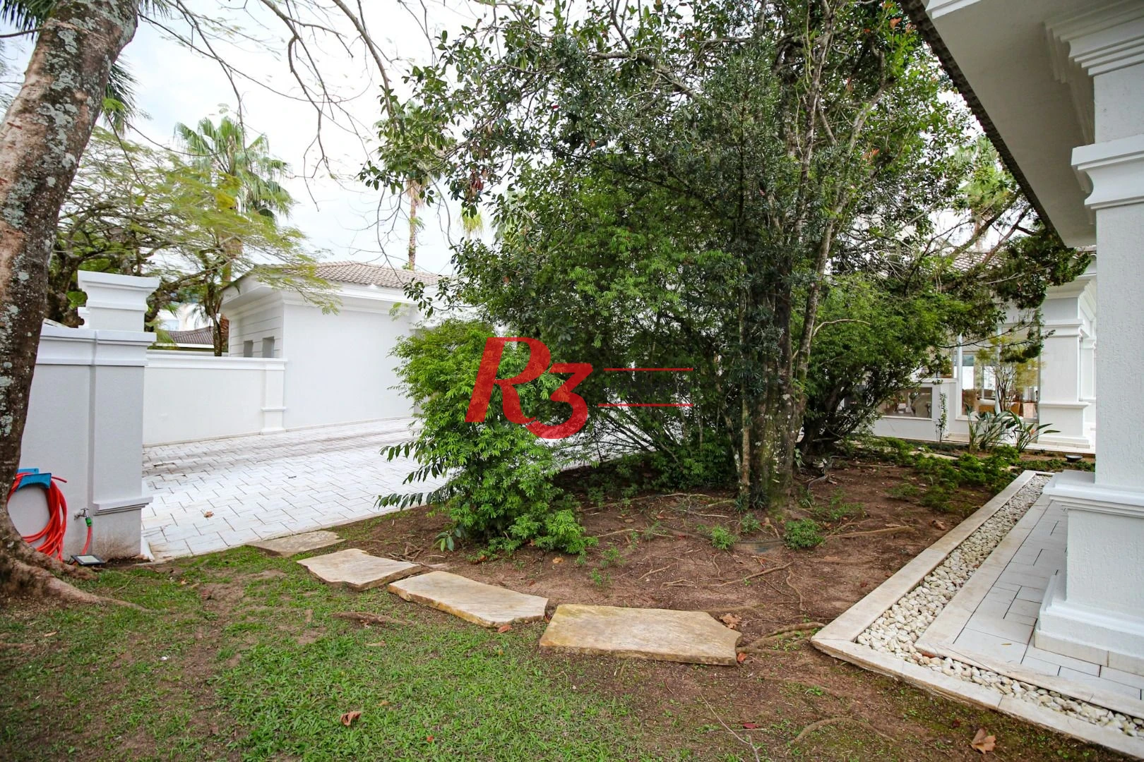 Casa à venda, 1000 m² por R$ 7.500.000,00 - Jardim Acapulco - Guarujá/SP