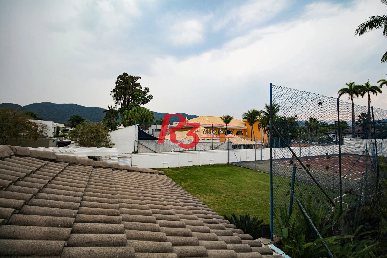 Casa à venda, 1000 m² por R$ 7.500.000,00 - Jardim Acapulco - Guarujá/SP