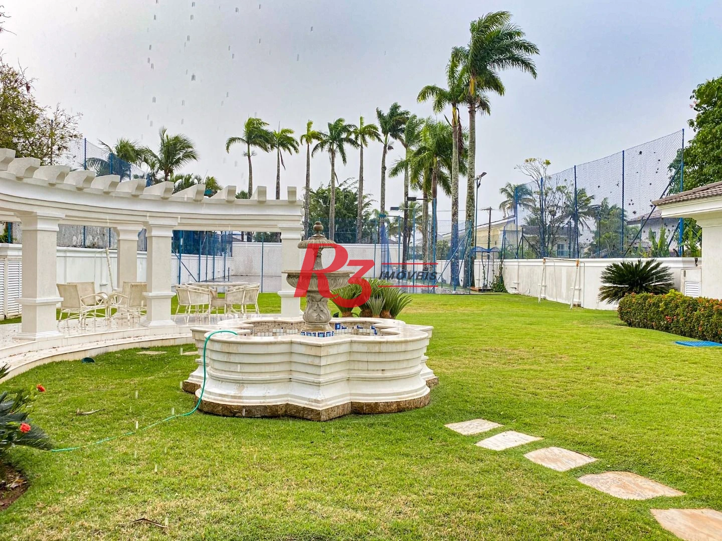 Casa à venda, 1000 m² por R$ 7.500.000,00 - Jardim Acapulco - Guarujá/SP