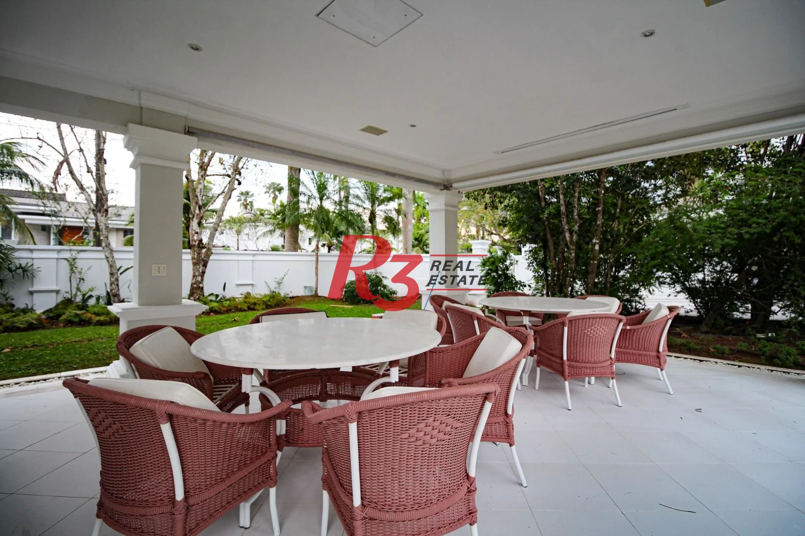 Casa com 6 dormitórios à venda, 1000 m² por R$ 7.500.000,00 - Jardim Acapulco - Guarujá/SP
