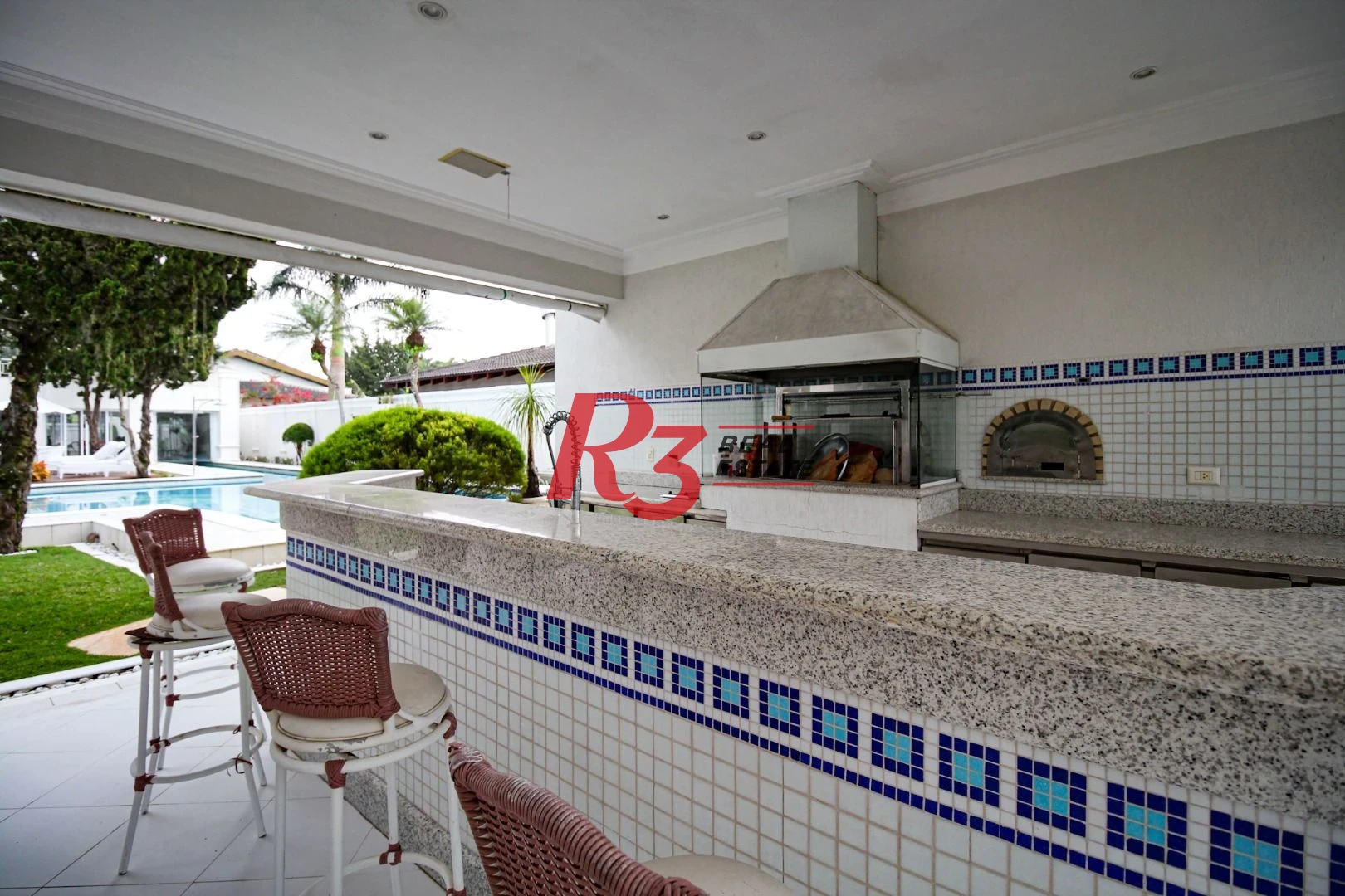 Casa com 6 dormitórios à venda, 1000 m² por R$ 7.500.000,00 - Jardim Acapulco - Guarujá/SP
