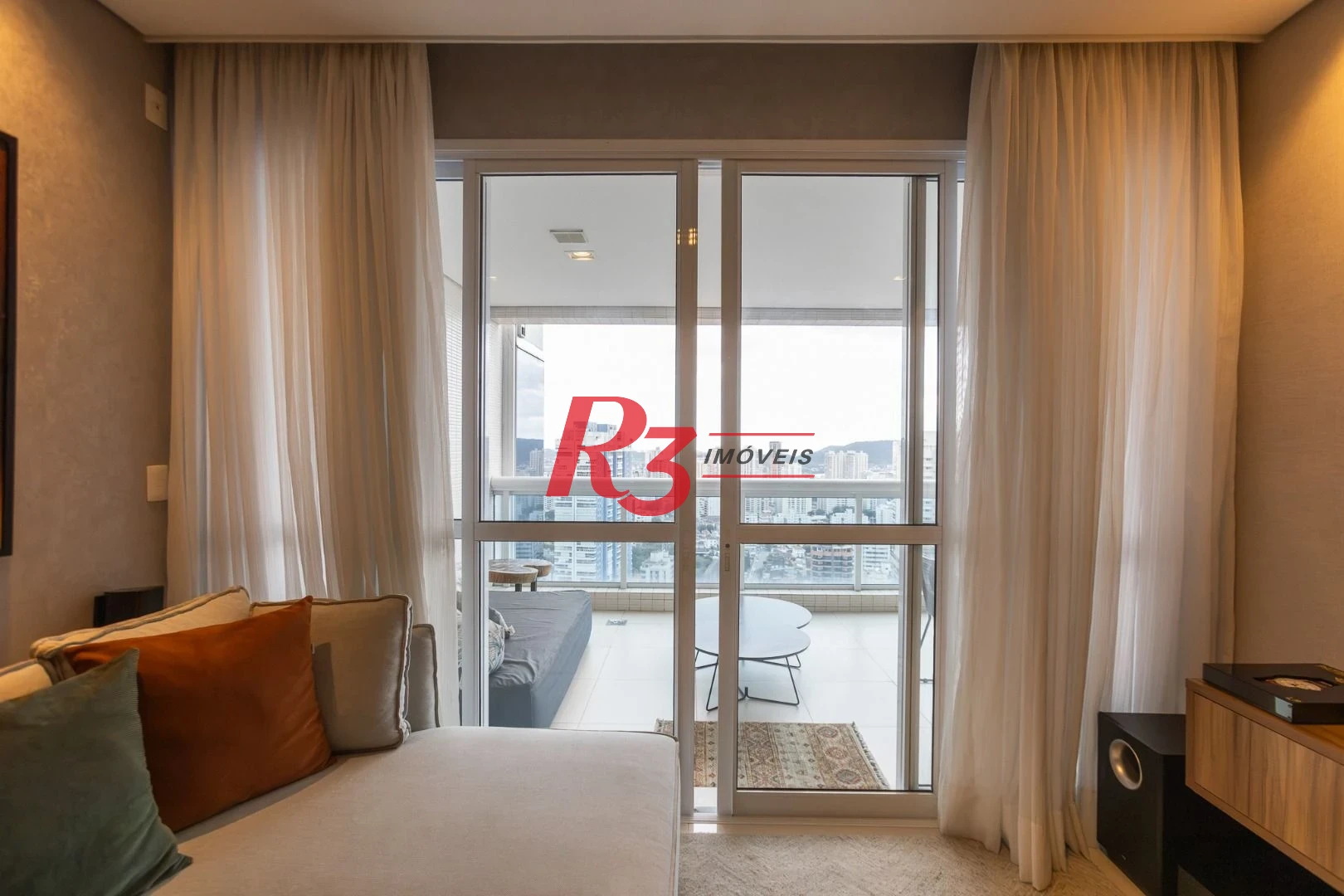 Apartamento com 1 dormitório à venda, 104 m² por R$ 1.990.000,00 - Aparecida - Santos/SP