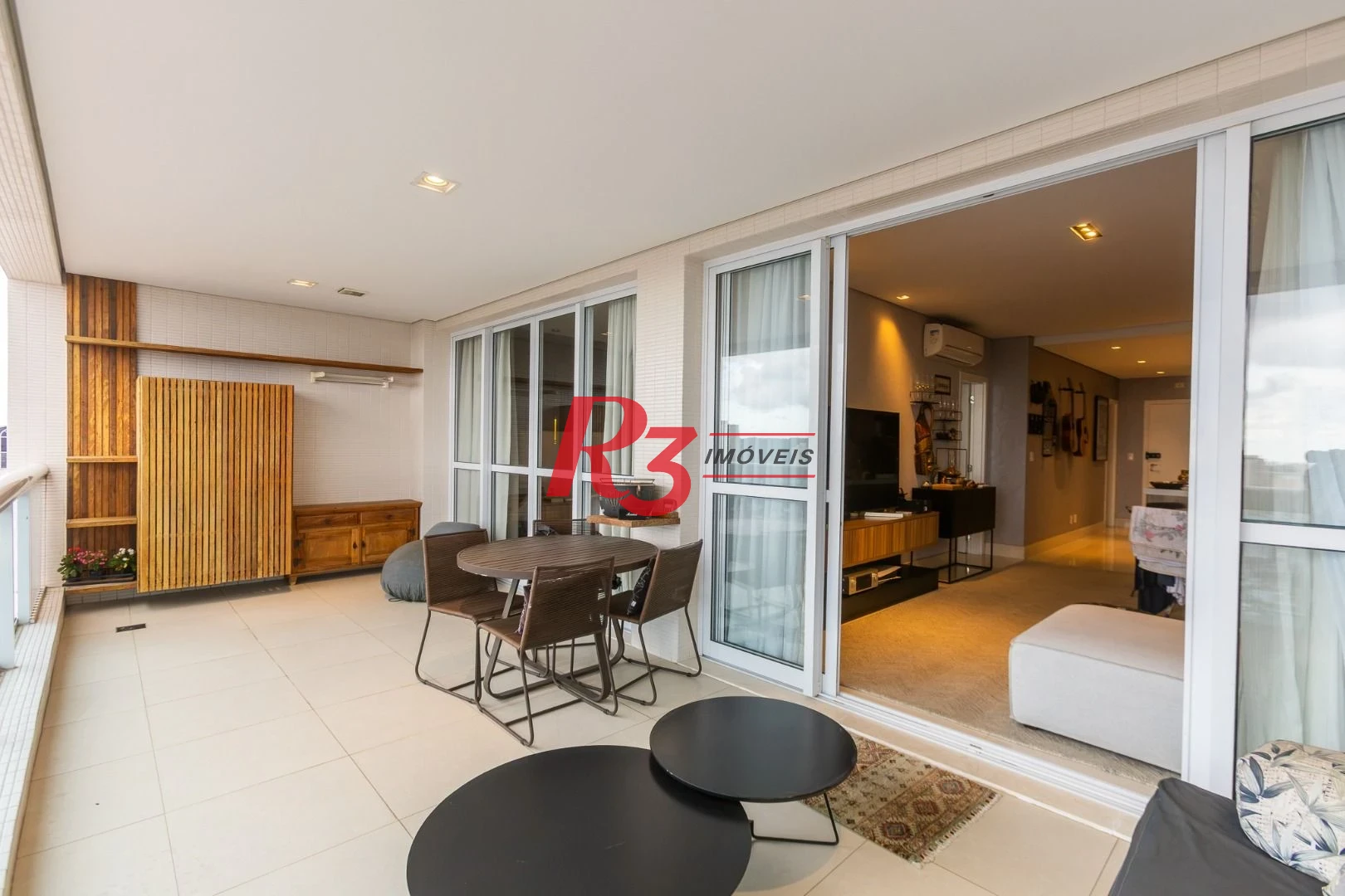 Apartamento com 1 dormitório à venda, 104 m² por R$ 1.990.000,00 - Aparecida - Santos/SP