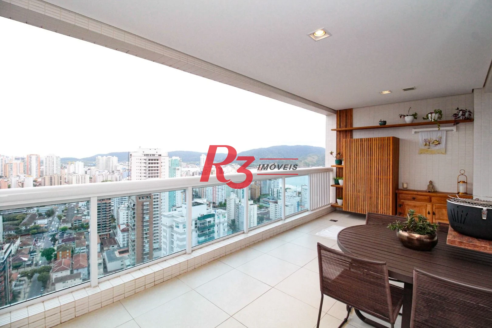 Apartamento com 1 suíte à venda, 104 m² por R$ 1.710.000 - Aparecida - Santos/SP