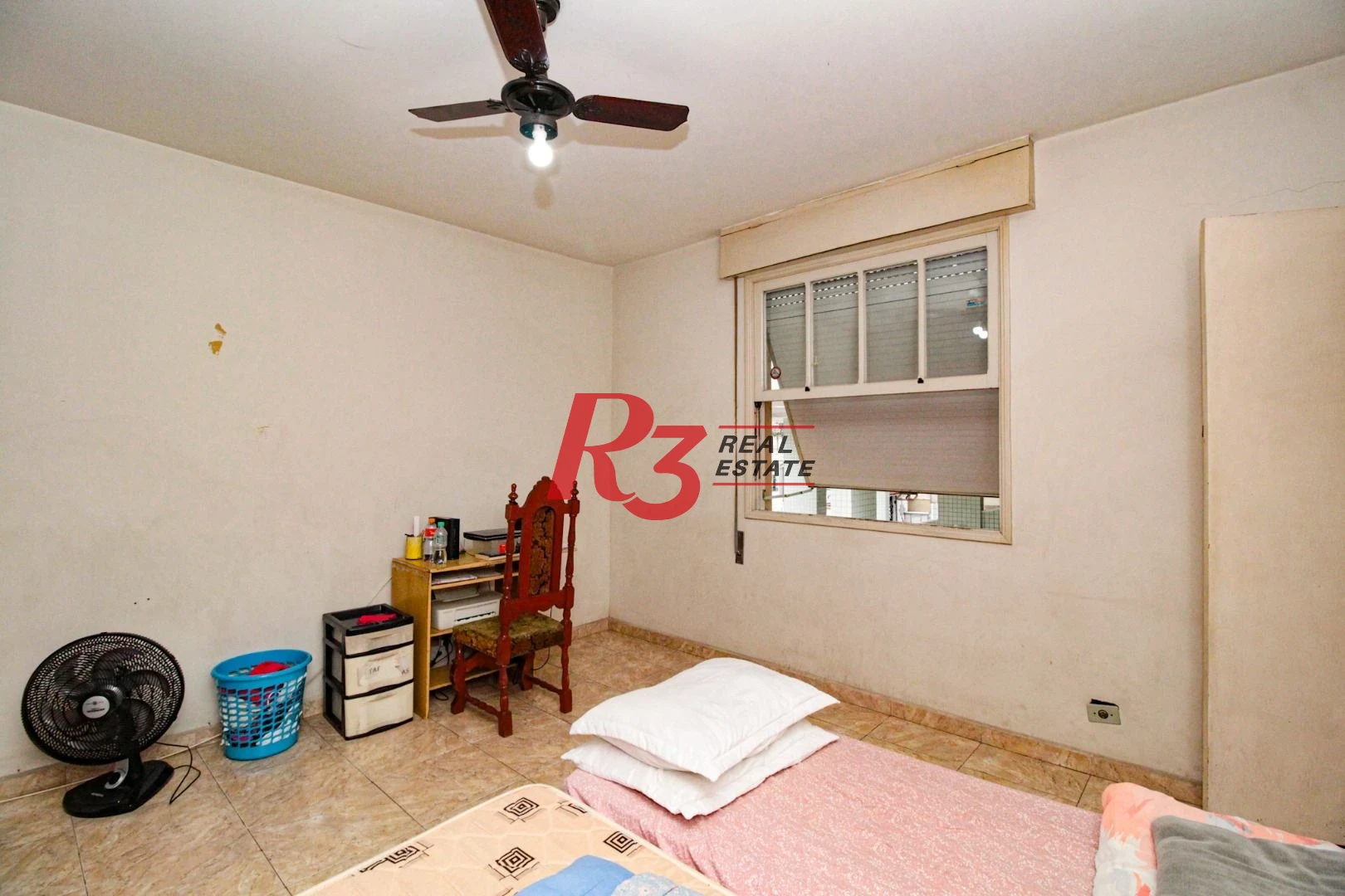 Sobrado com 3 dormitórios à venda, 283 m² por R$ 1.500.000,00 - Campo Grande - Santos/SP