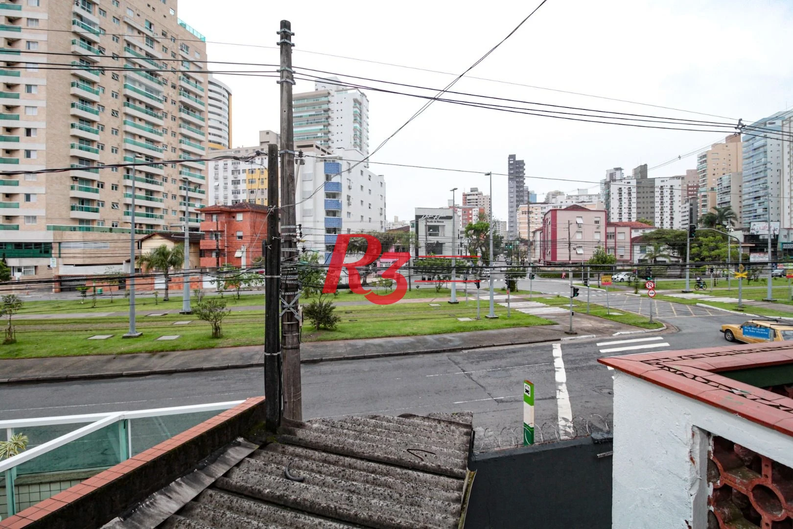 Sobrado para alugar, 250 m² por R$ 8.000,00/mês - Campo Grande - Santos/SP