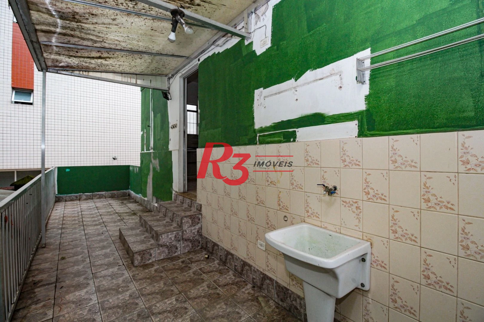 Sobrado para alugar, 250 m² por R$ 8.000,00/mês - Campo Grande - Santos/SP