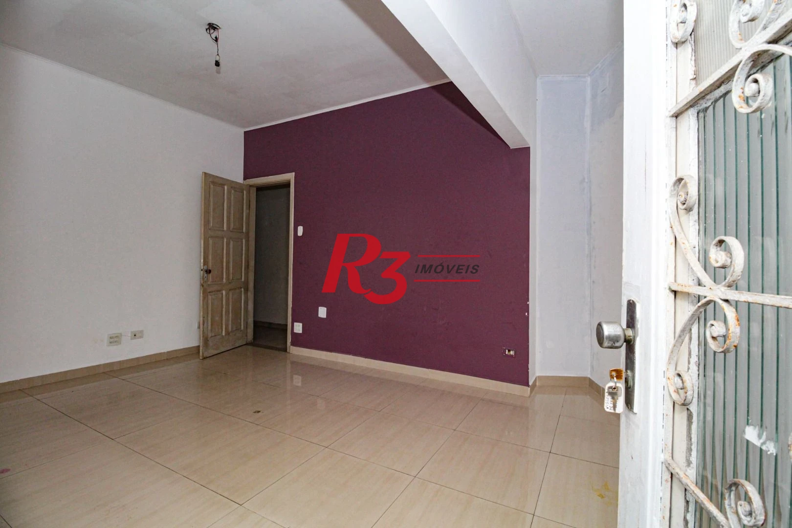Sobrado para alugar, 250 m² por R$ 8.000,00/mês - Campo Grande - Santos/SP
