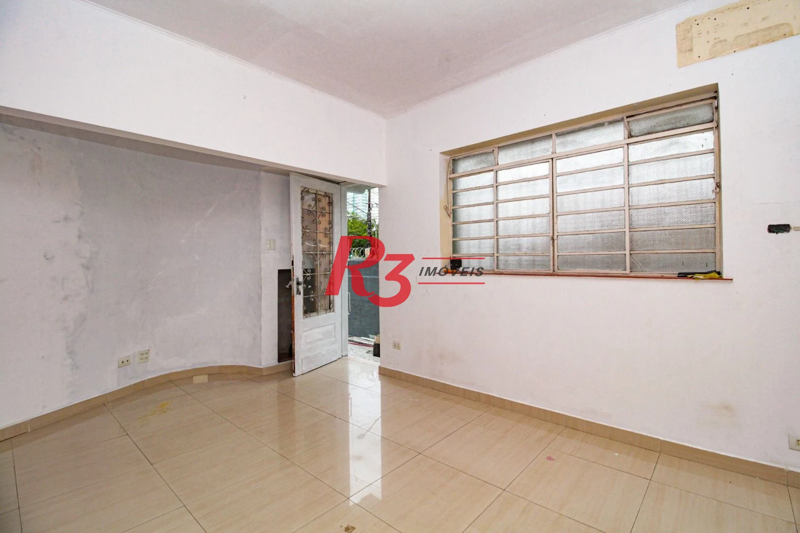 Sobrado para alugar, 250 m² por R$ 8.000,00/mês - Campo Grande - Santos/SP
