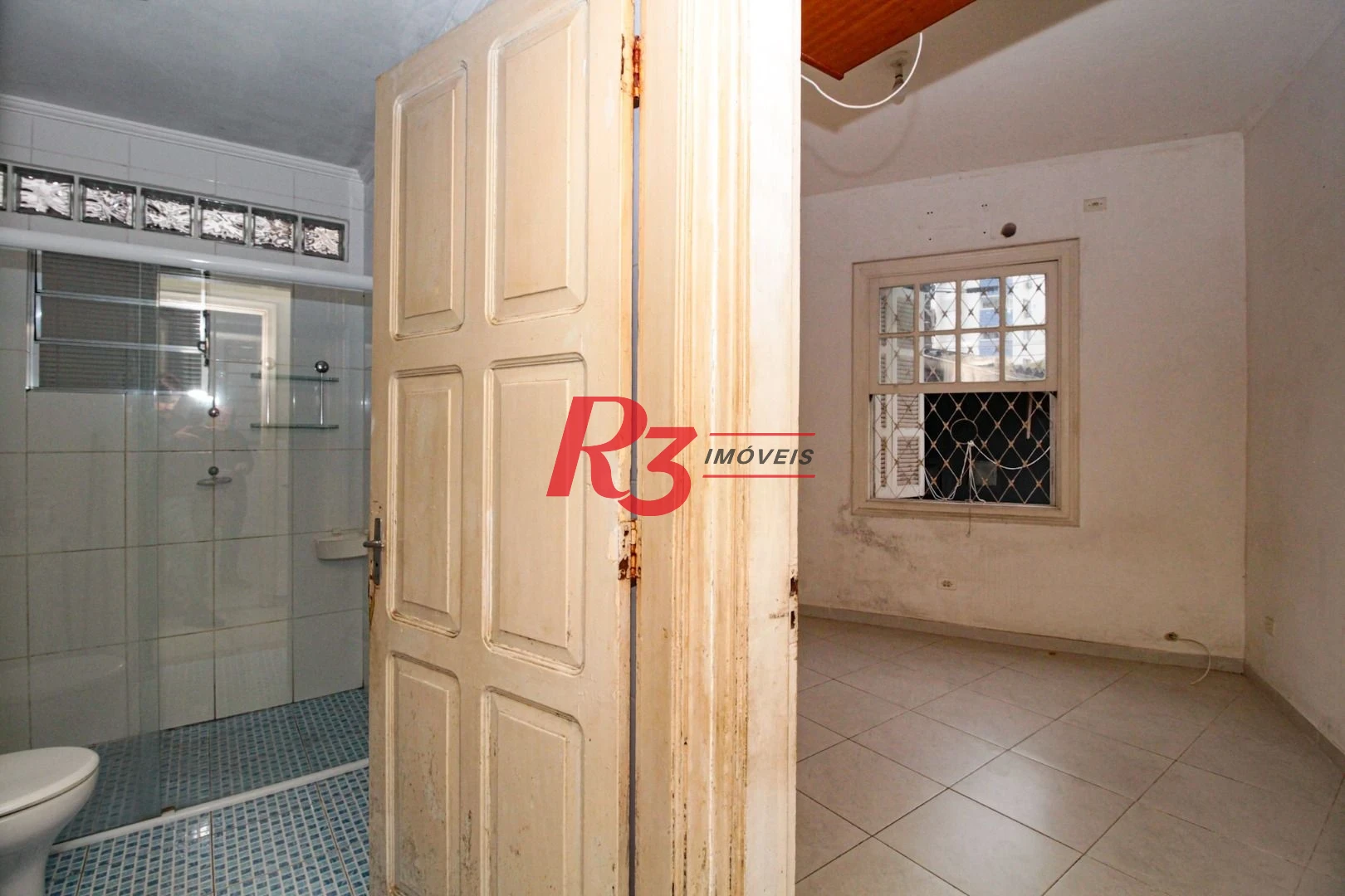 Sobrado para alugar, 250 m² por R$ 8.000,00/mês - Campo Grande - Santos/SP