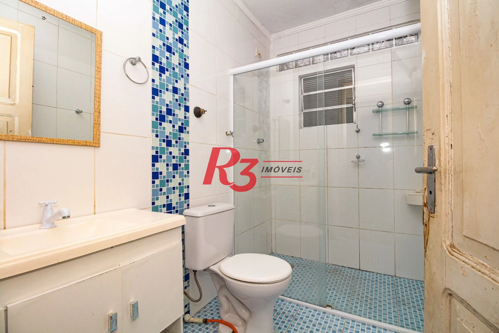 Sobrado para alugar, 250 m² por R$ 8.000,00/mês - Campo Grande - Santos/SP