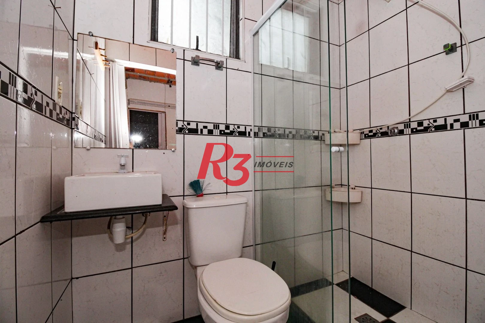 Sobrado para alugar, 250 m² por R$ 8.000,00/mês - Campo Grande - Santos/SP