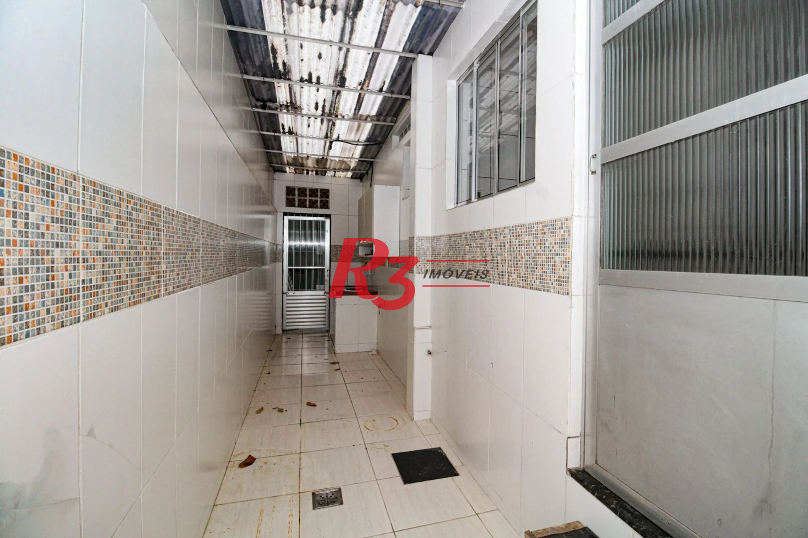 Sobrado para alugar, 250 m² por R$ 8.000,00/mês - Campo Grande - Santos/SP