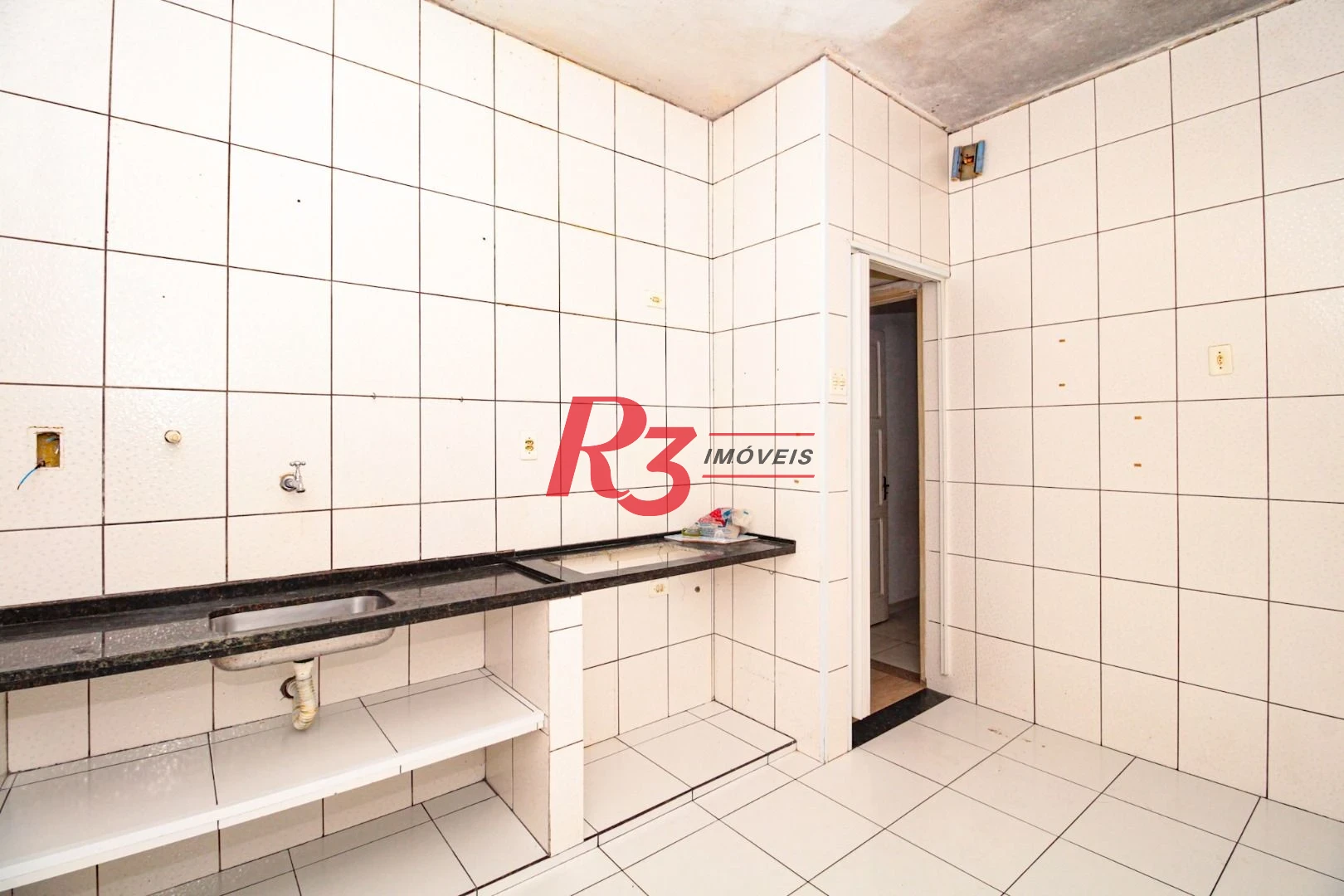 Sobrado para alugar, 250 m² por R$ 8.000,00/mês - Campo Grande - Santos/SP