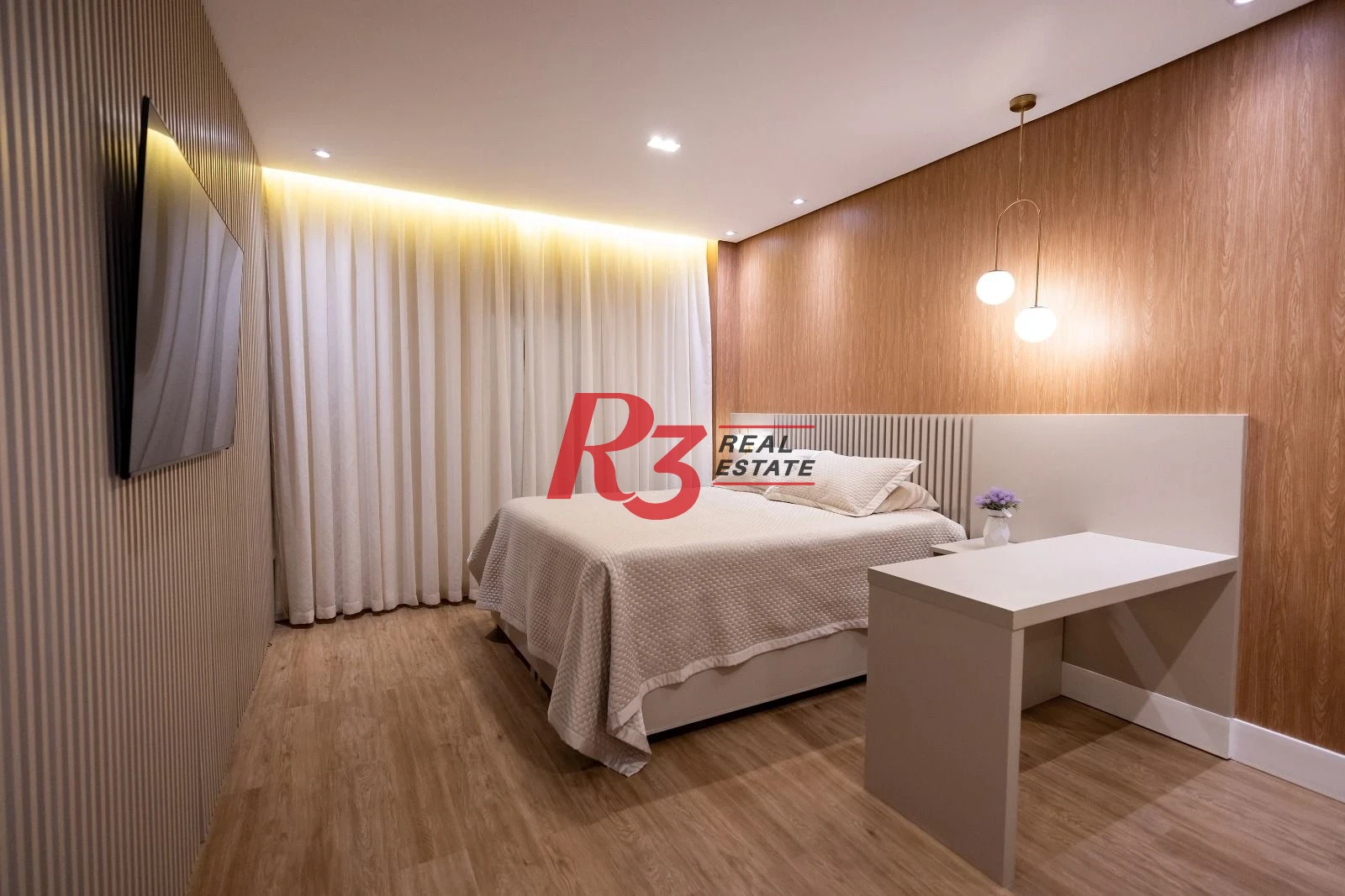 Casa com 3 dormitórios à venda, 175 m² por R$ 2.500.000,00 - Embaré - Santos/SP