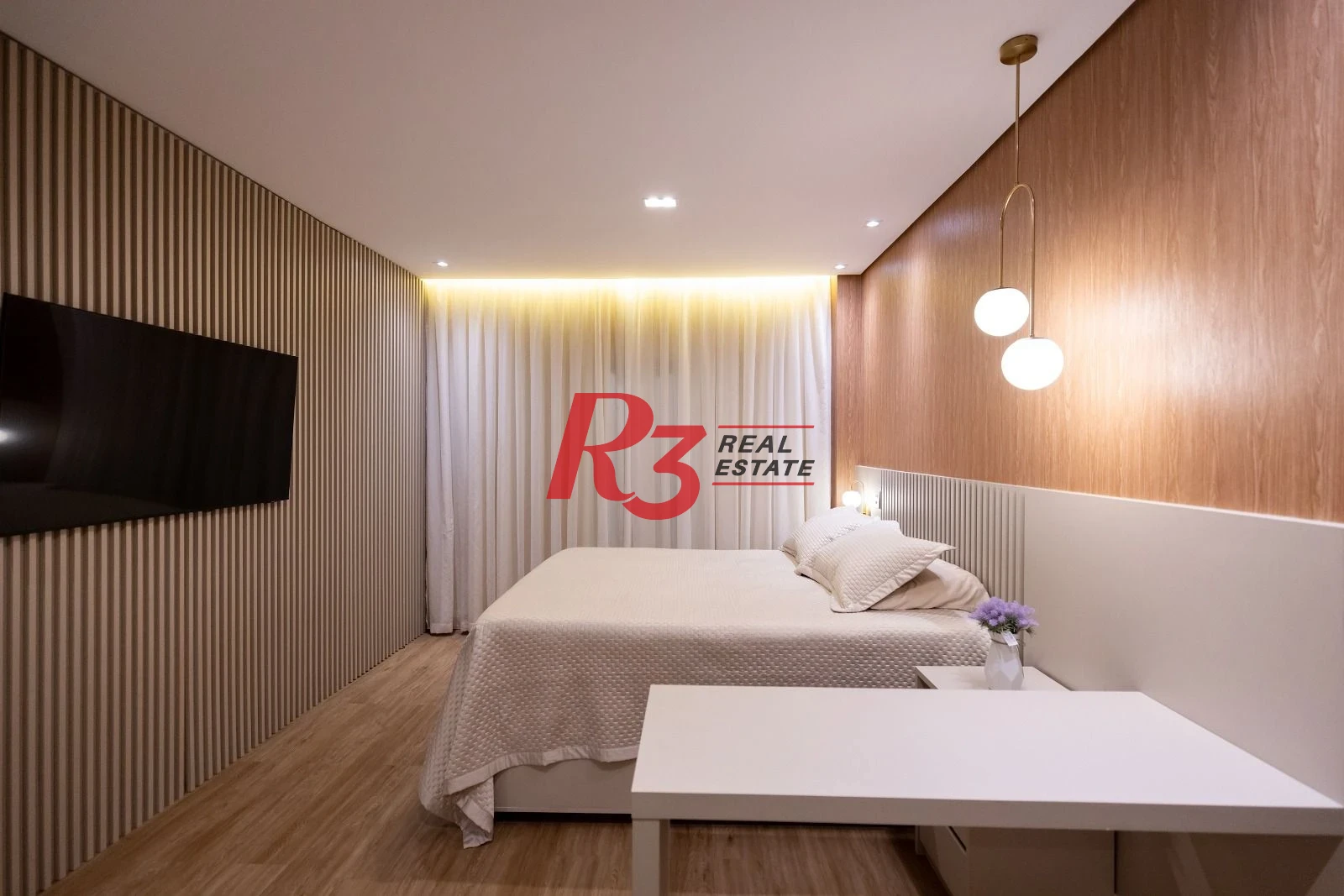 Casa com 3 dormitórios à venda, 175 m² por R$ 2.500.000,00 - Embaré - Santos/SP