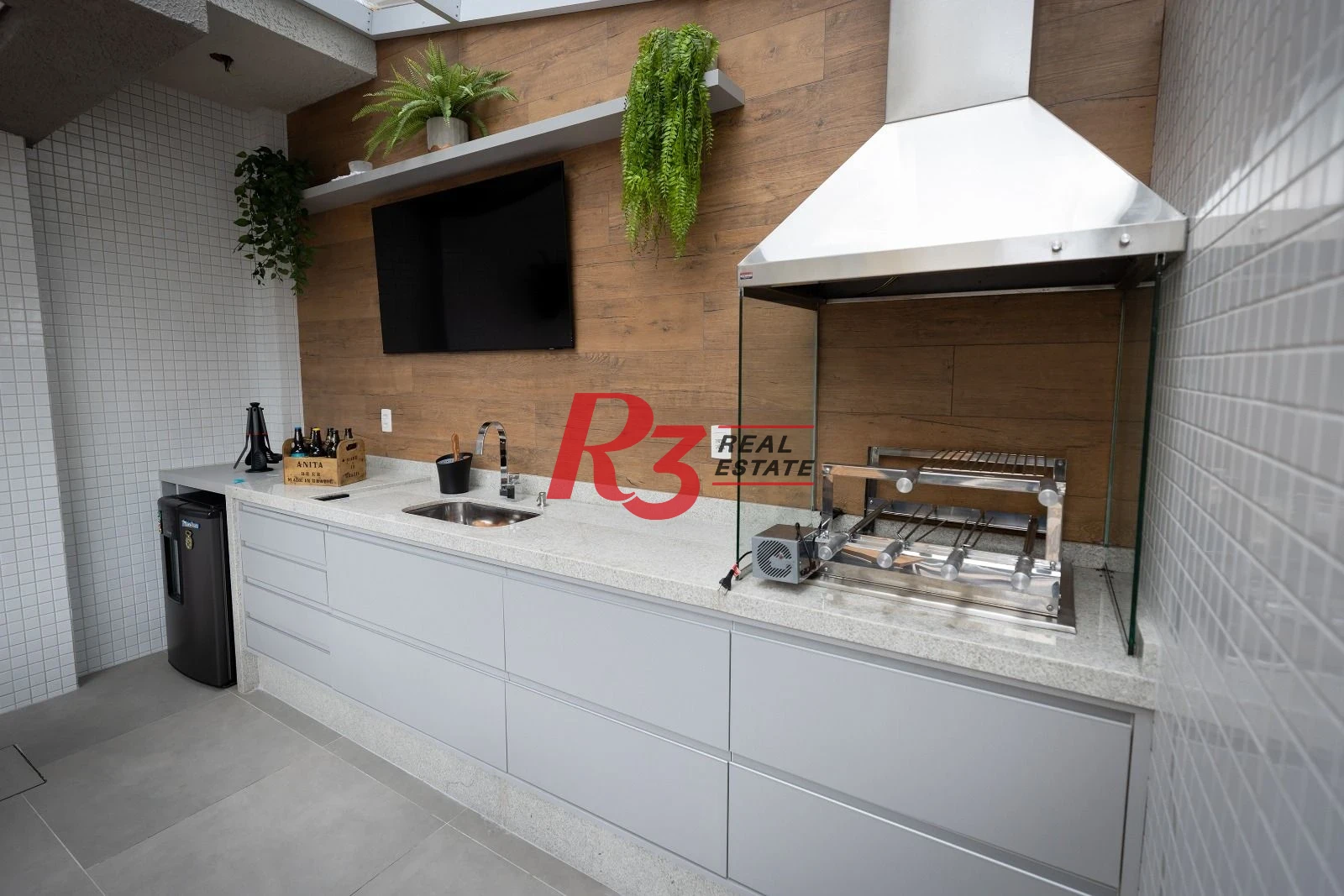 Casa com 3 dormitórios à venda, 175 m² por R$ 2.500.000,00 - Embaré - Santos/SP