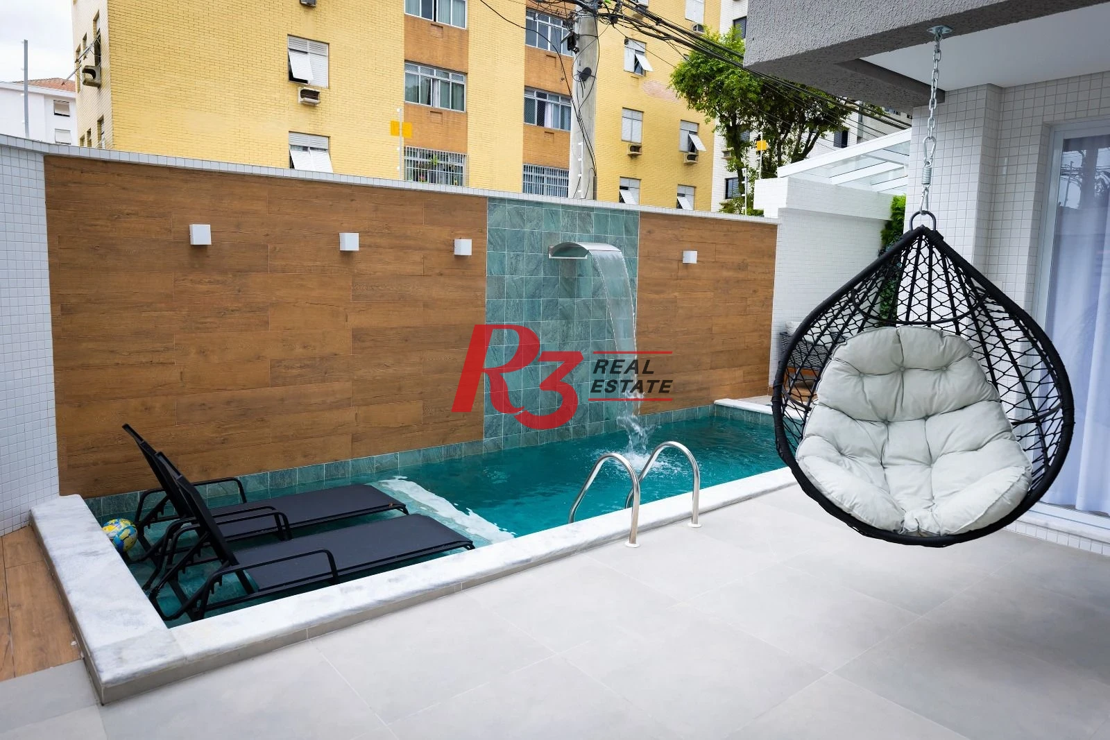Casa com 3 dormitórios à venda, 175 m² por R$ 2.500.000,00 - Embaré - Santos/SP