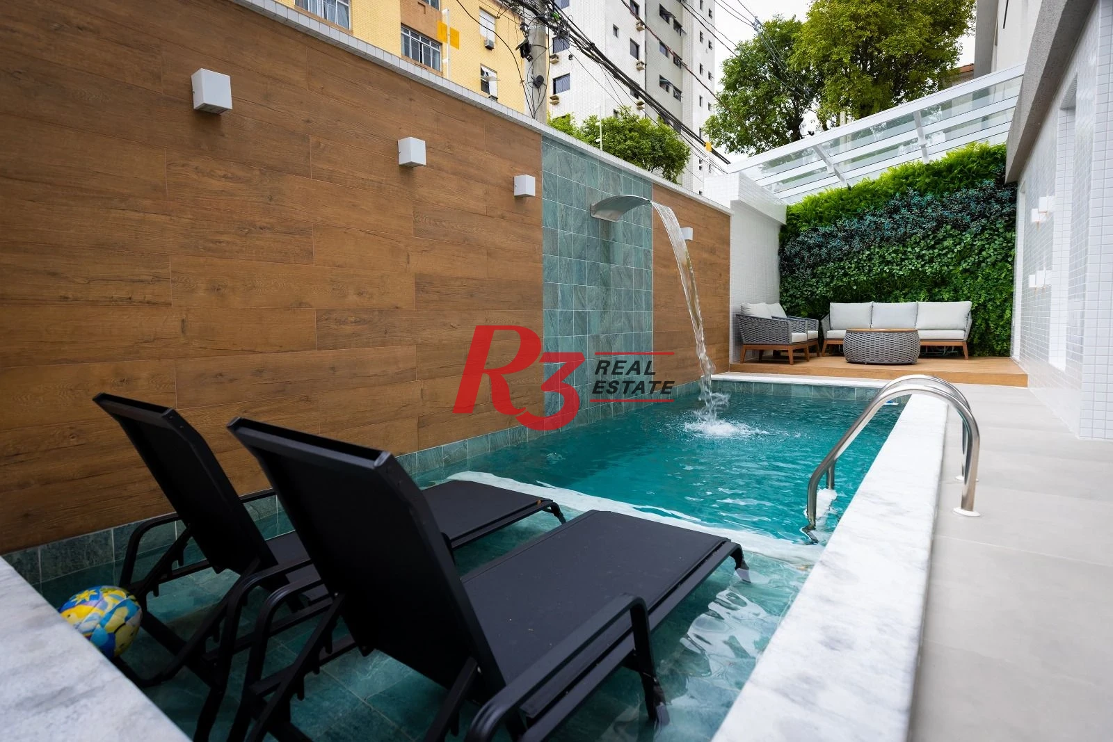 Casa com 3 dormitórios à venda, 175 m² por R$ 2.500.000,00 - Embaré - Santos/SP