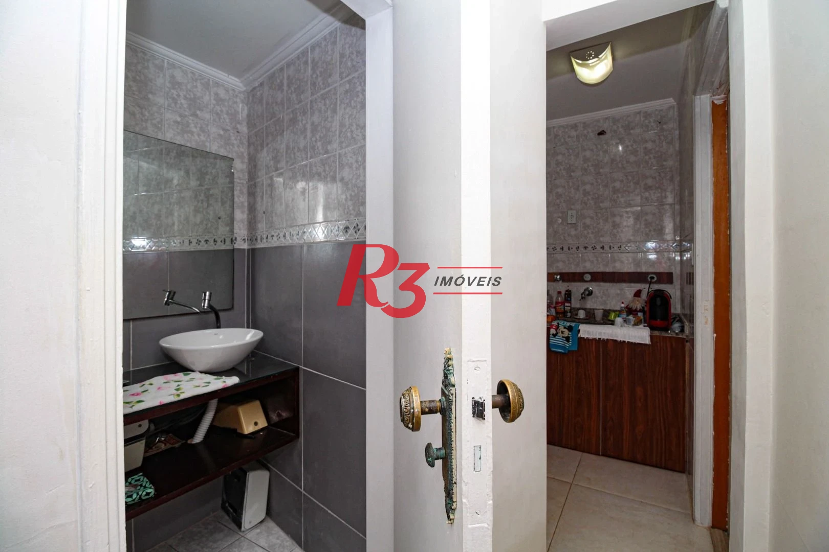 Sala para alugar, 30 m² por R$ 2.500,00/mês - Gonzaga - Santos/SP