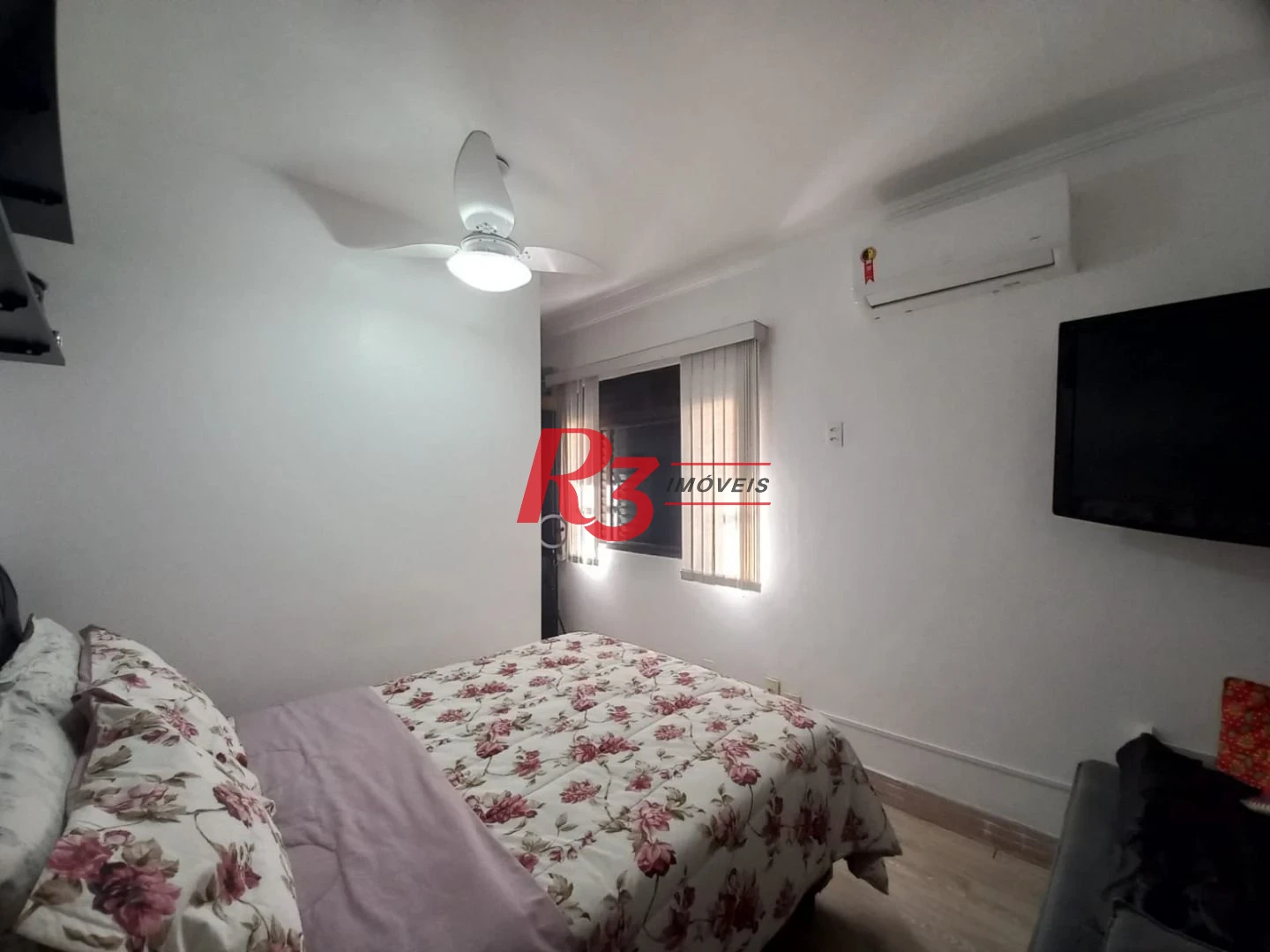 Sobrado no Marapé emSantos com 3 dormitórios à venda, 265 m² por R$ 1.250.000 - Marapé - Santos/SP