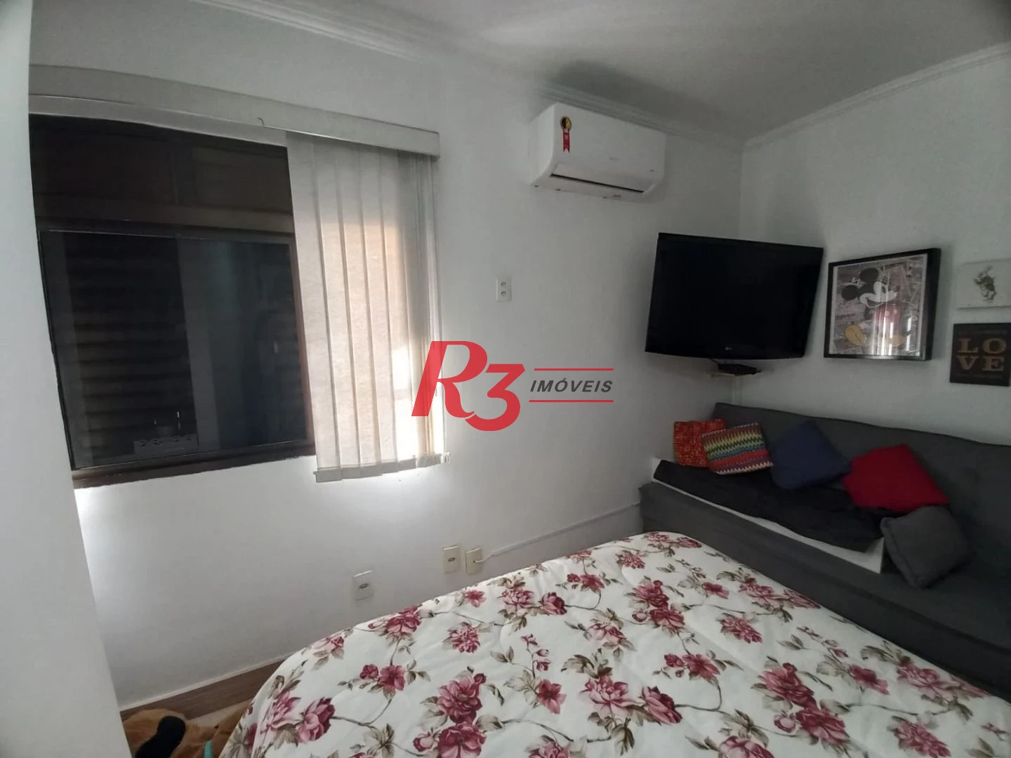 Sobrado no Marapé emSantos com 3 dormitórios à venda, 265 m² por R$ 1.250.000 - Marapé - Santos/SP