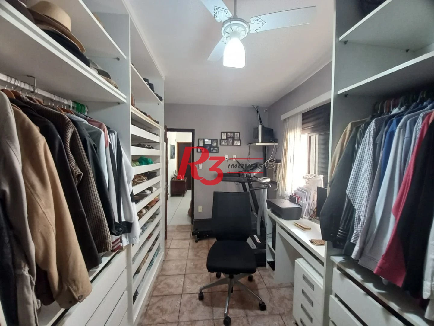 Sobrado no Marapé emSantos com 3 dormitórios à venda, 265 m² por R$ 1.250.000 - Marapé - Santos/SP
