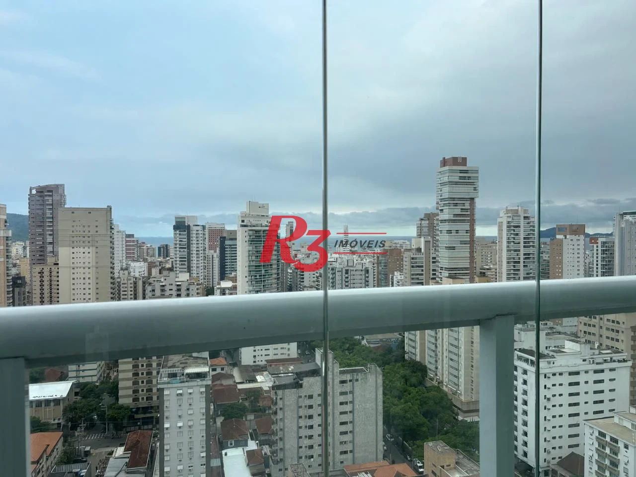 Apartamento com 2 dormitórios  Lazer completo no Boqueirão para Locação  por R$ 7.200/mês - Vila Rica - Santos/SP