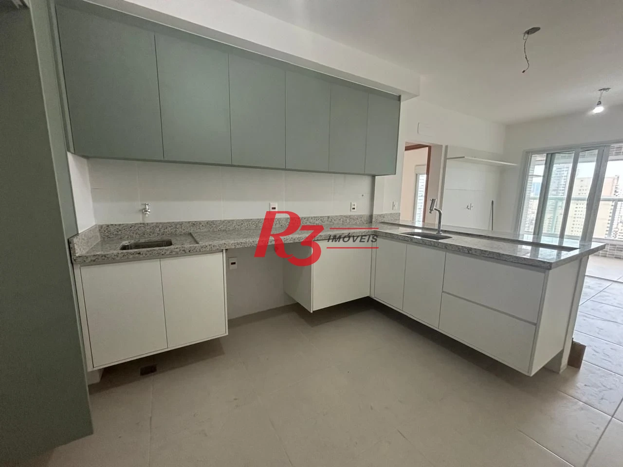 Apartamento com 2 dormitórios  Lazer completo no Boqueirão para Locação  por R$ 7.200/mês - Vila Rica - Santos/SP