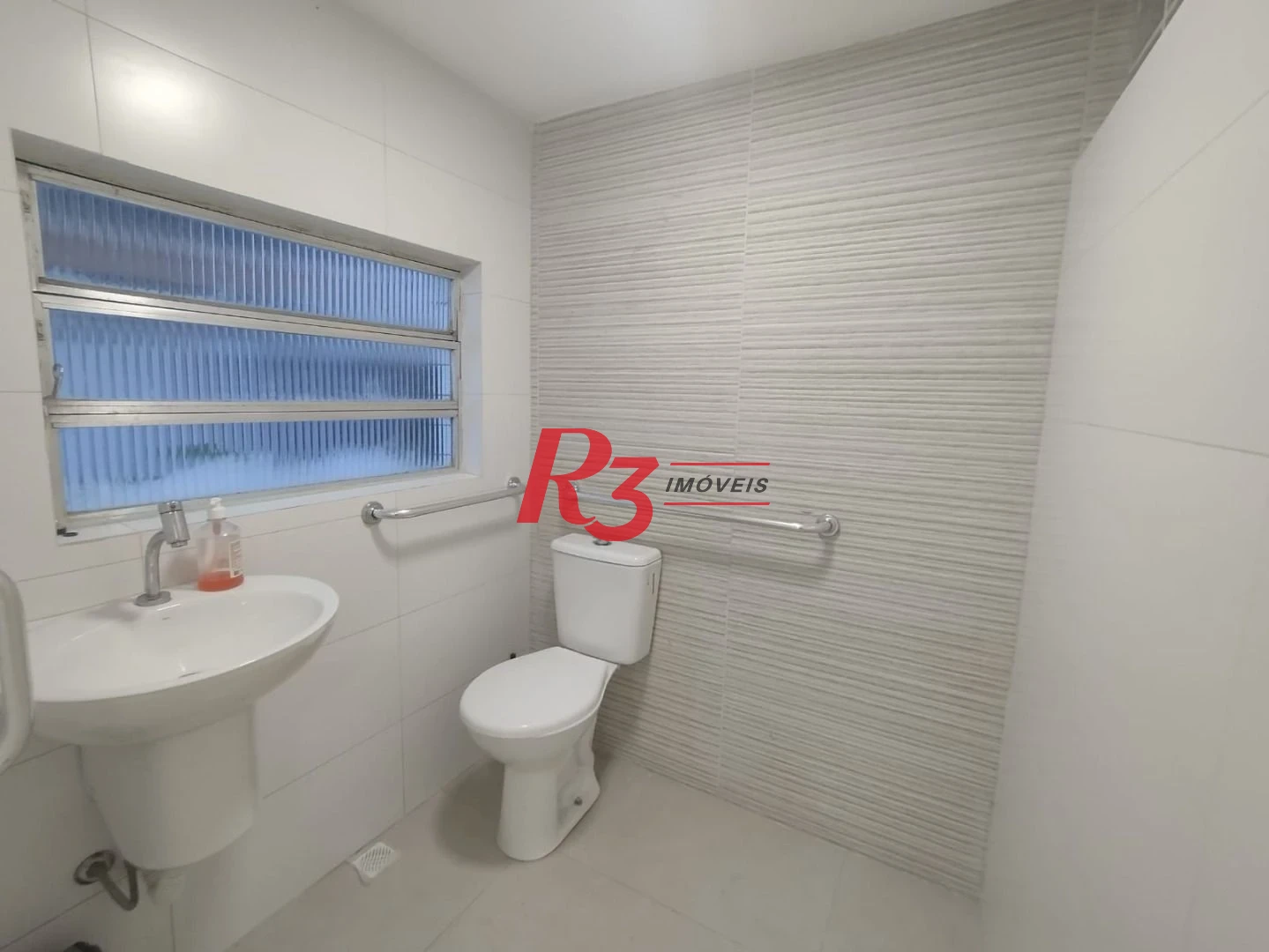 Loja à venda, 130 m² por R$ 1.200.000,00 - Gonzaga - Santos/SP