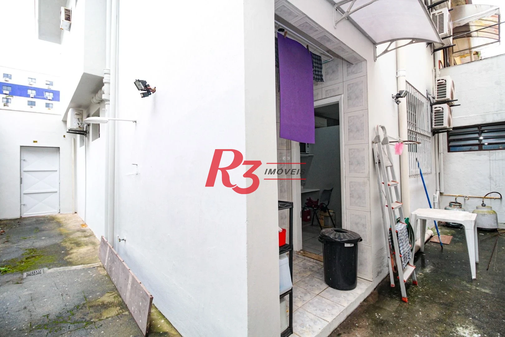 Sobrado à venda, 180 m² por R$ 990.000,00 - Embaré - Santos/SP
