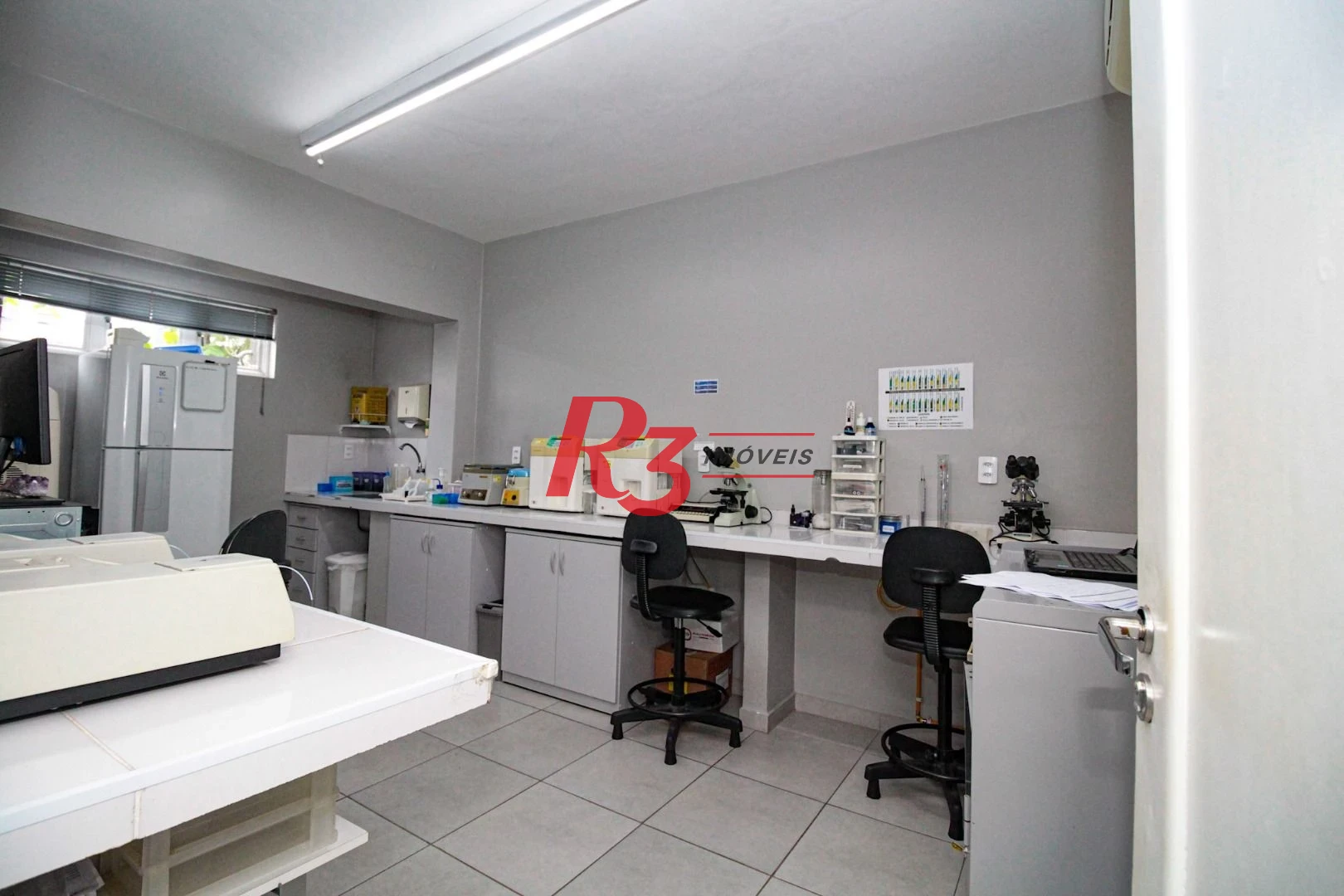 Sobrado à venda, 180 m² por R$ 990.000,00 - Embaré - Santos/SP