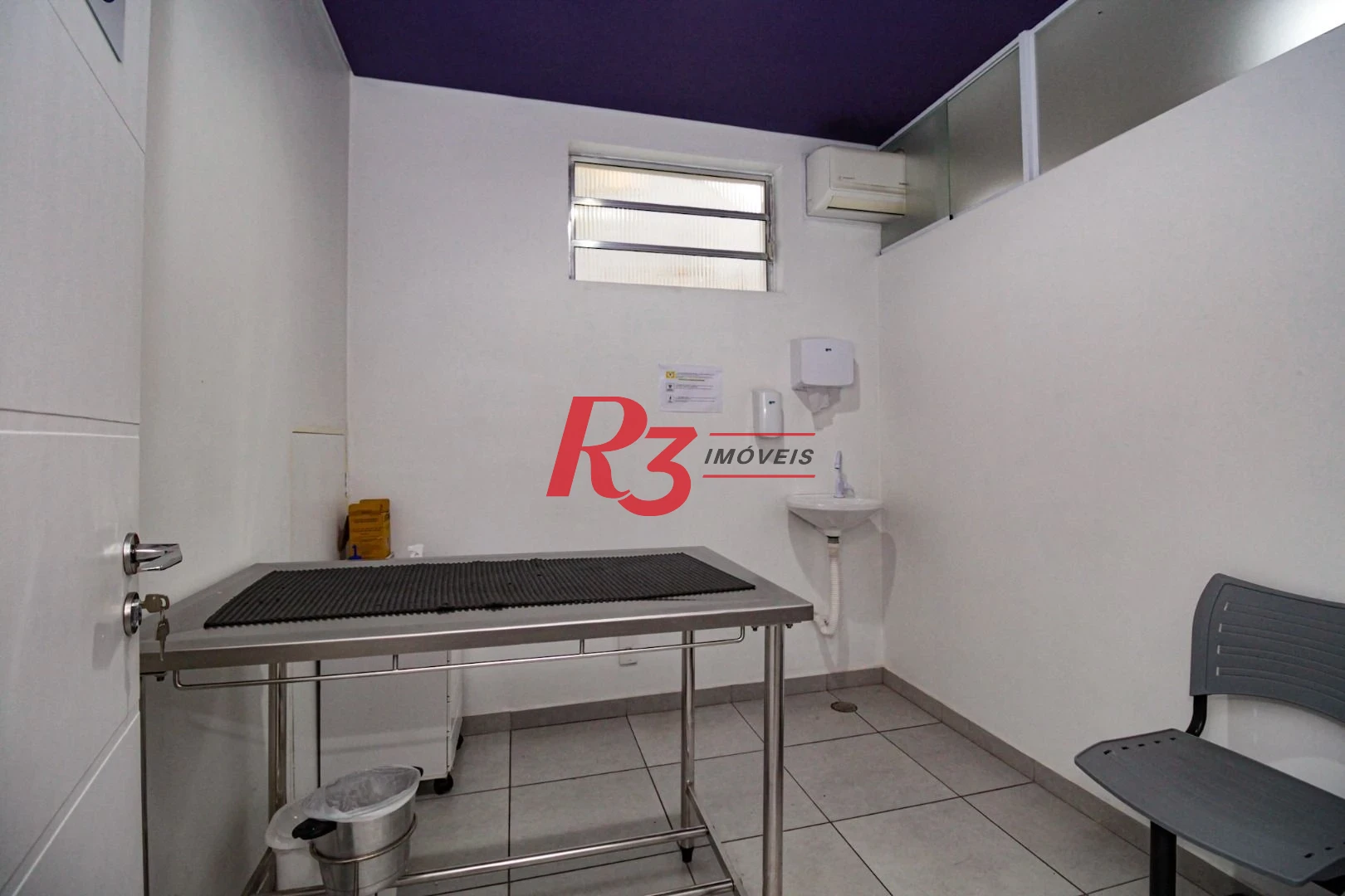 Sobrado à venda, 180 m² por R$ 990.000,00 - Embaré - Santos/SP