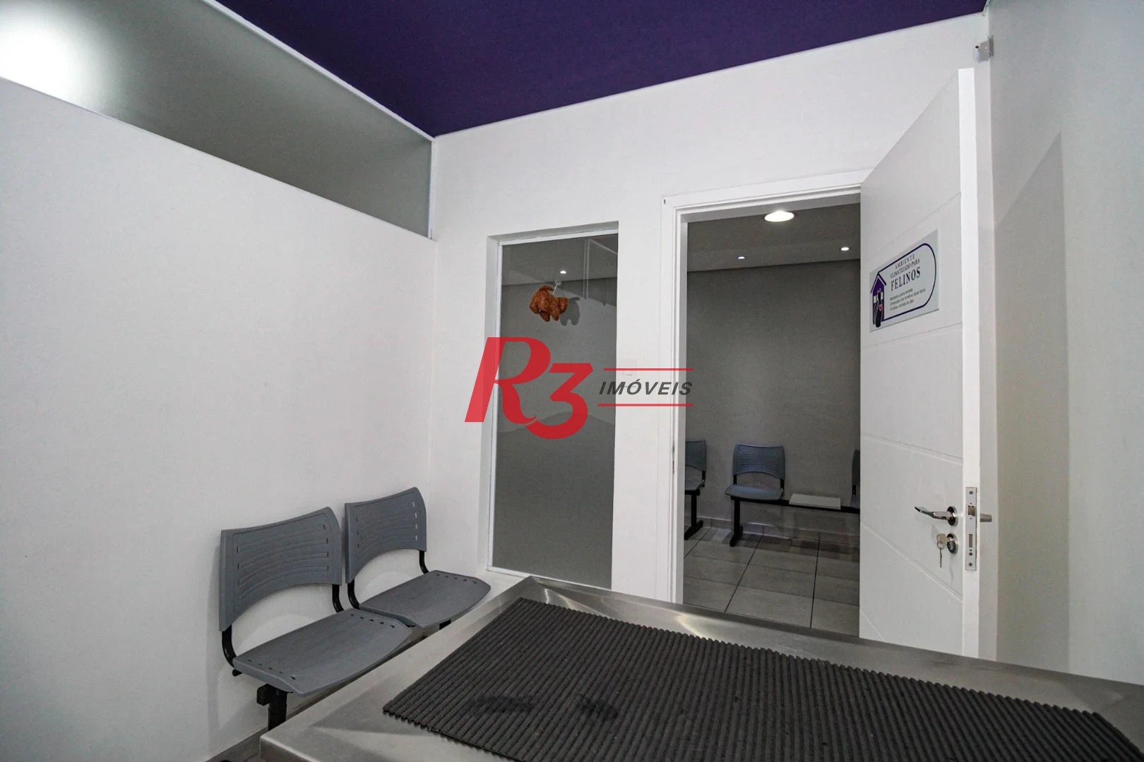Sobrado à venda, 180 m² por R$ 990.000,00 - Embaré - Santos/SP