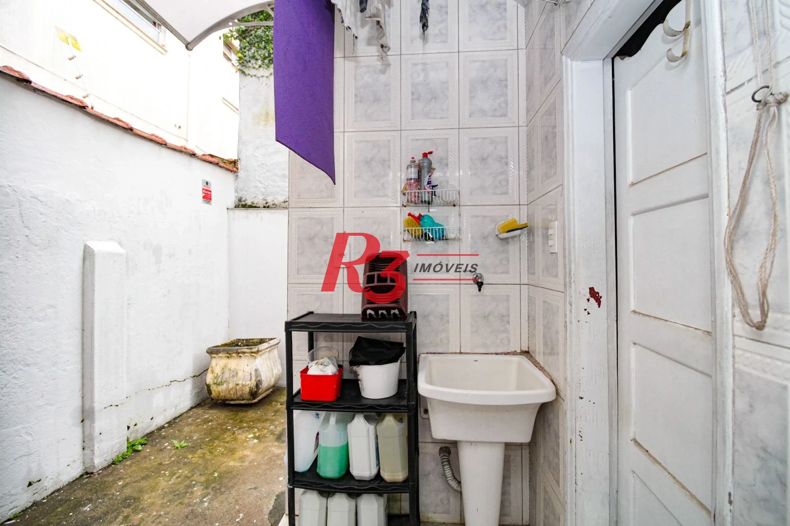 Sobrado à venda, 180 m² por R$ 990.000,00 - Embaré - Santos/SP