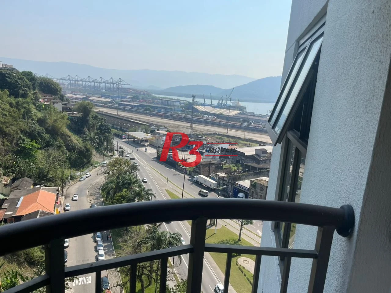 Sala à venda, 66 m² por R$ 460.000,00 - Valongo - Santos/SP