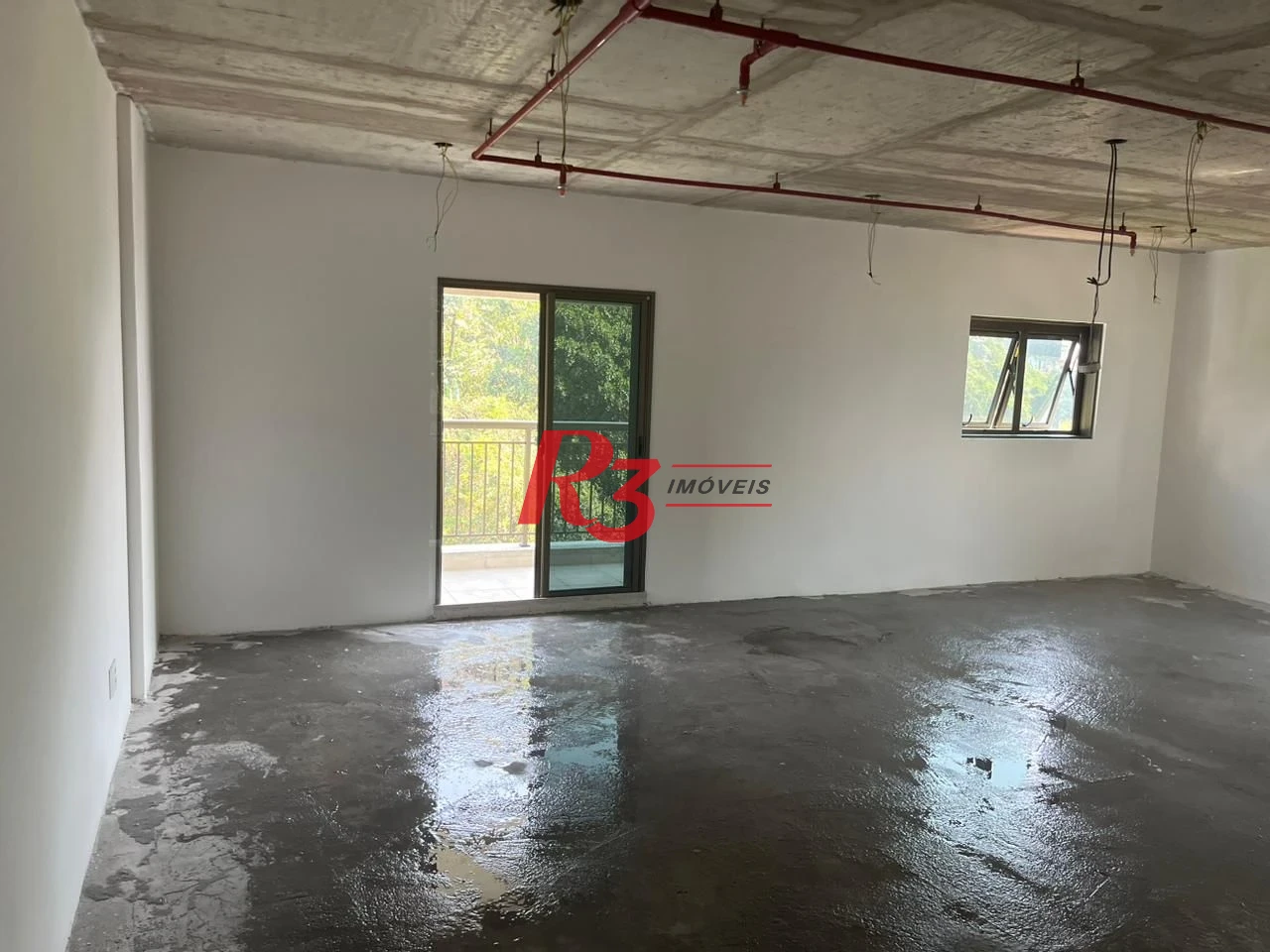Sala à venda, 66 m² por R$ 460.000,00 - Valongo - Santos/SP