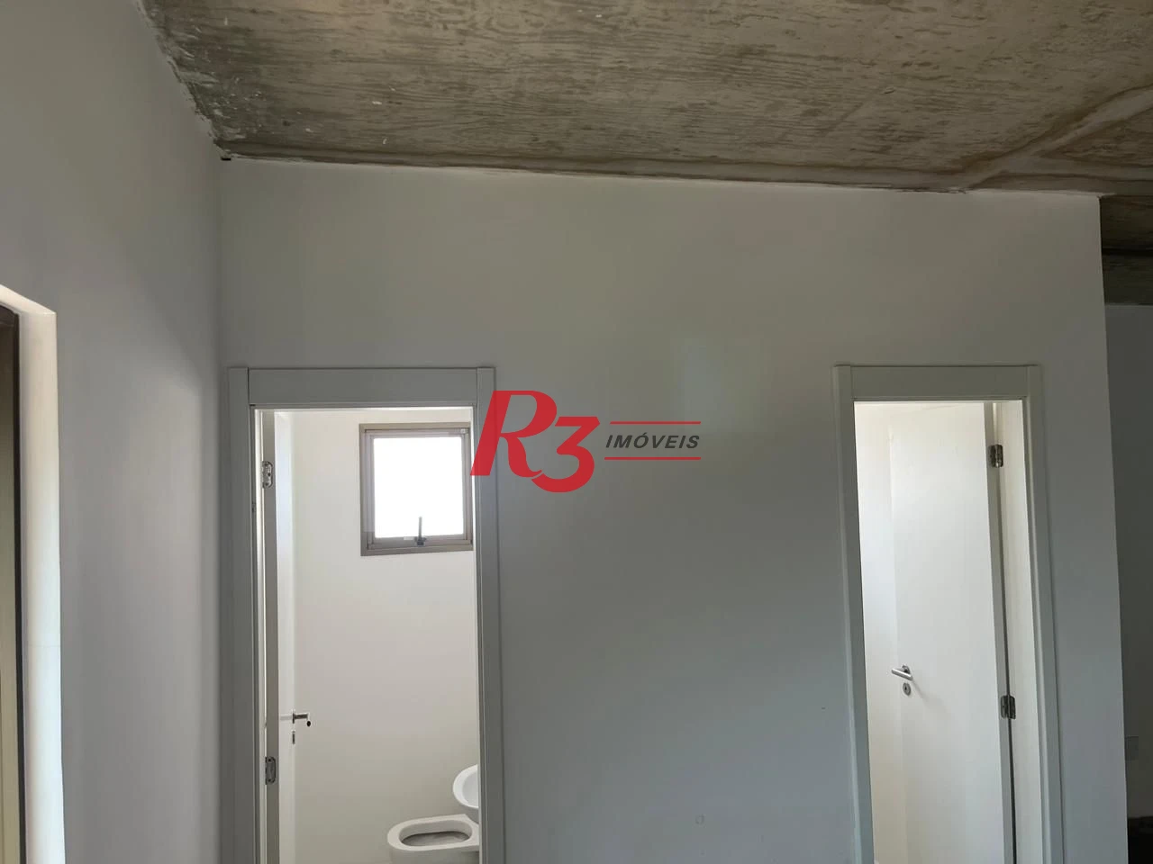 Sala à venda, 66 m² por R$ 460.000,00 - Valongo - Santos/SP