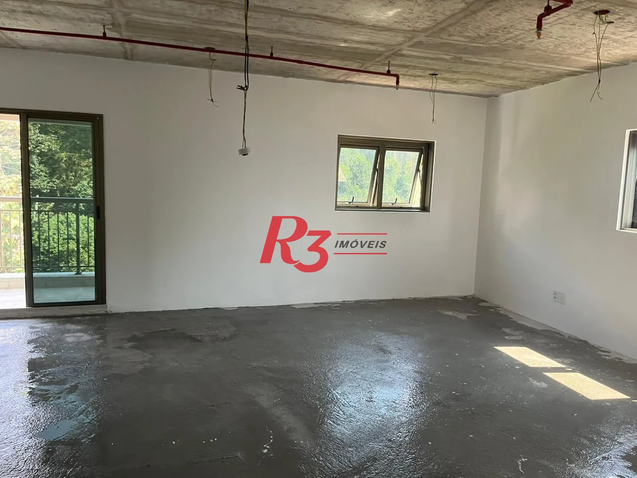 Sala à venda, 66 m² por R$ 460.000,00 - Valongo - Santos/SP